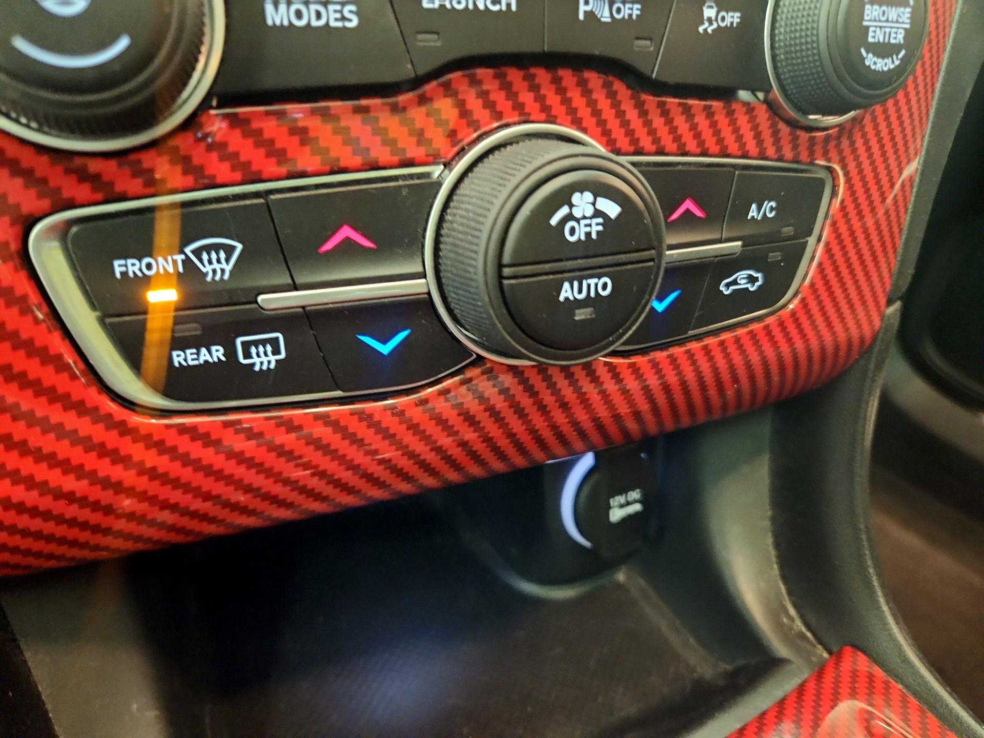 Thumbnail: 2019 Dodge Charger - 16