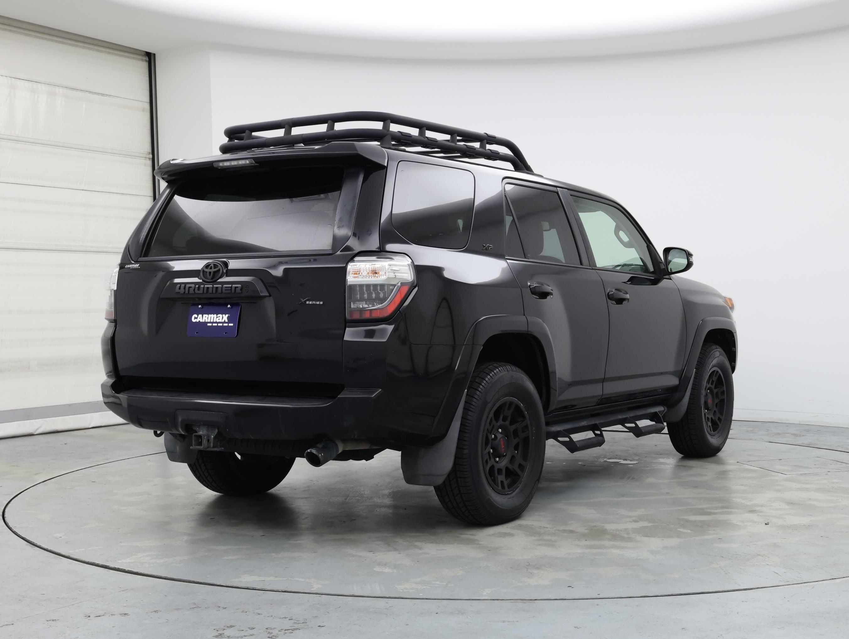 Thumbnail: 2020 Toyota 4Runner - 8