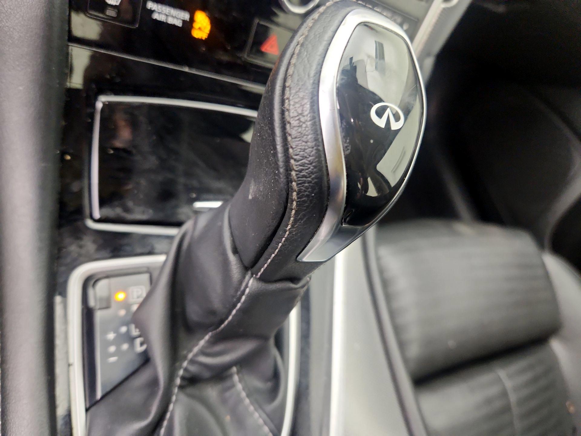 Thumbnail: 2019 INFINITI Q50 - 18
