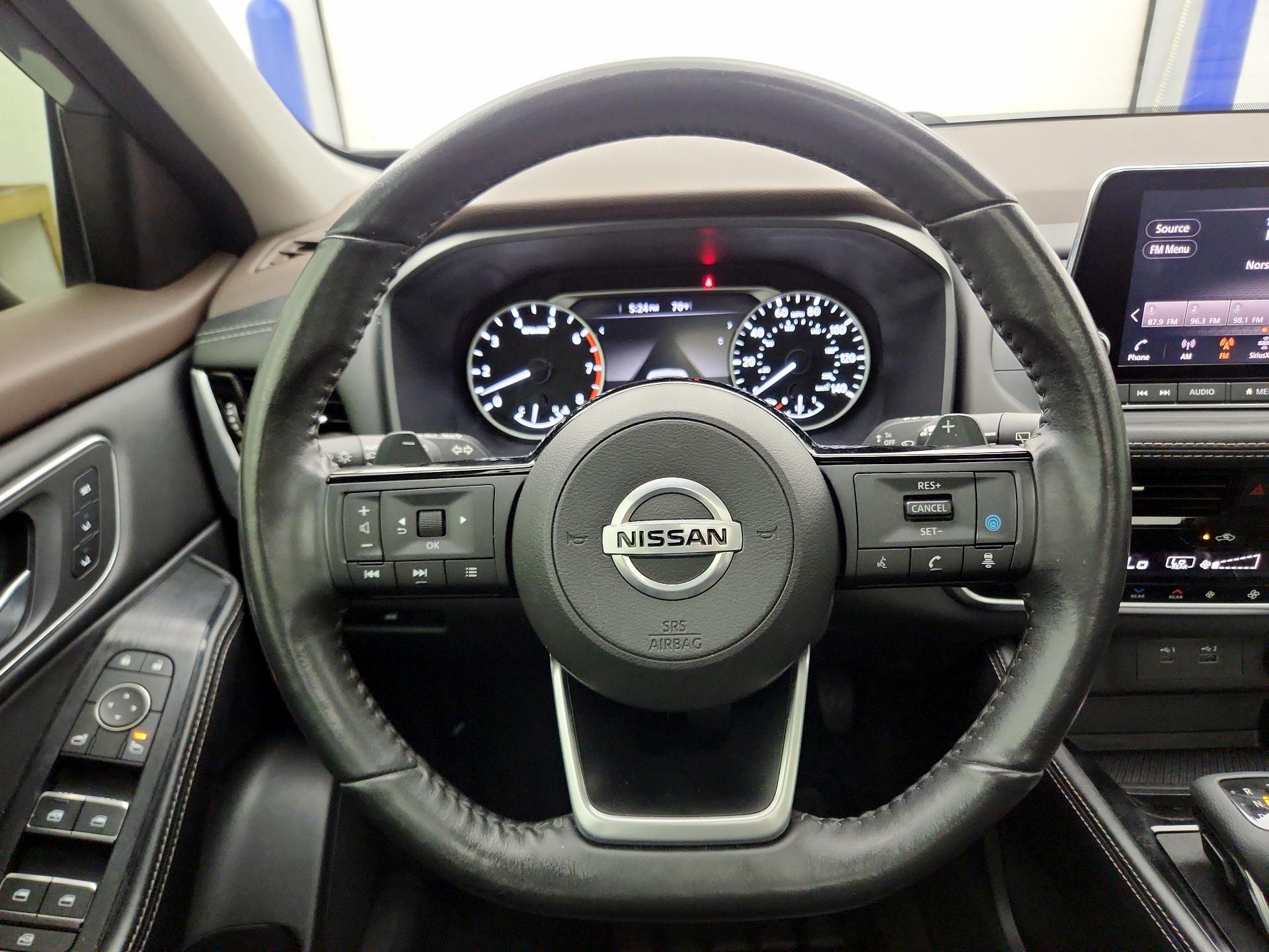 Thumbnail: 2021 Nissan Rogue - 10