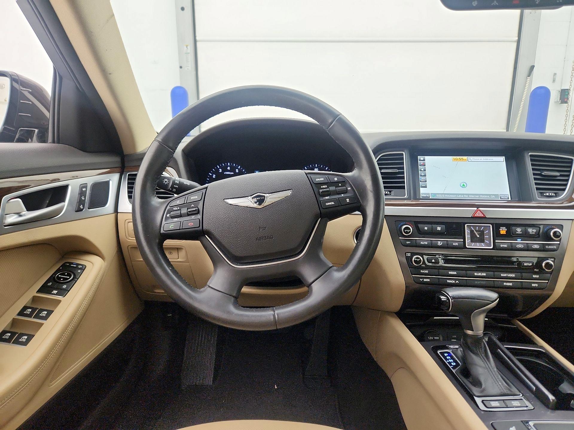 Thumbnail: 2018 Genesis G80 - 10