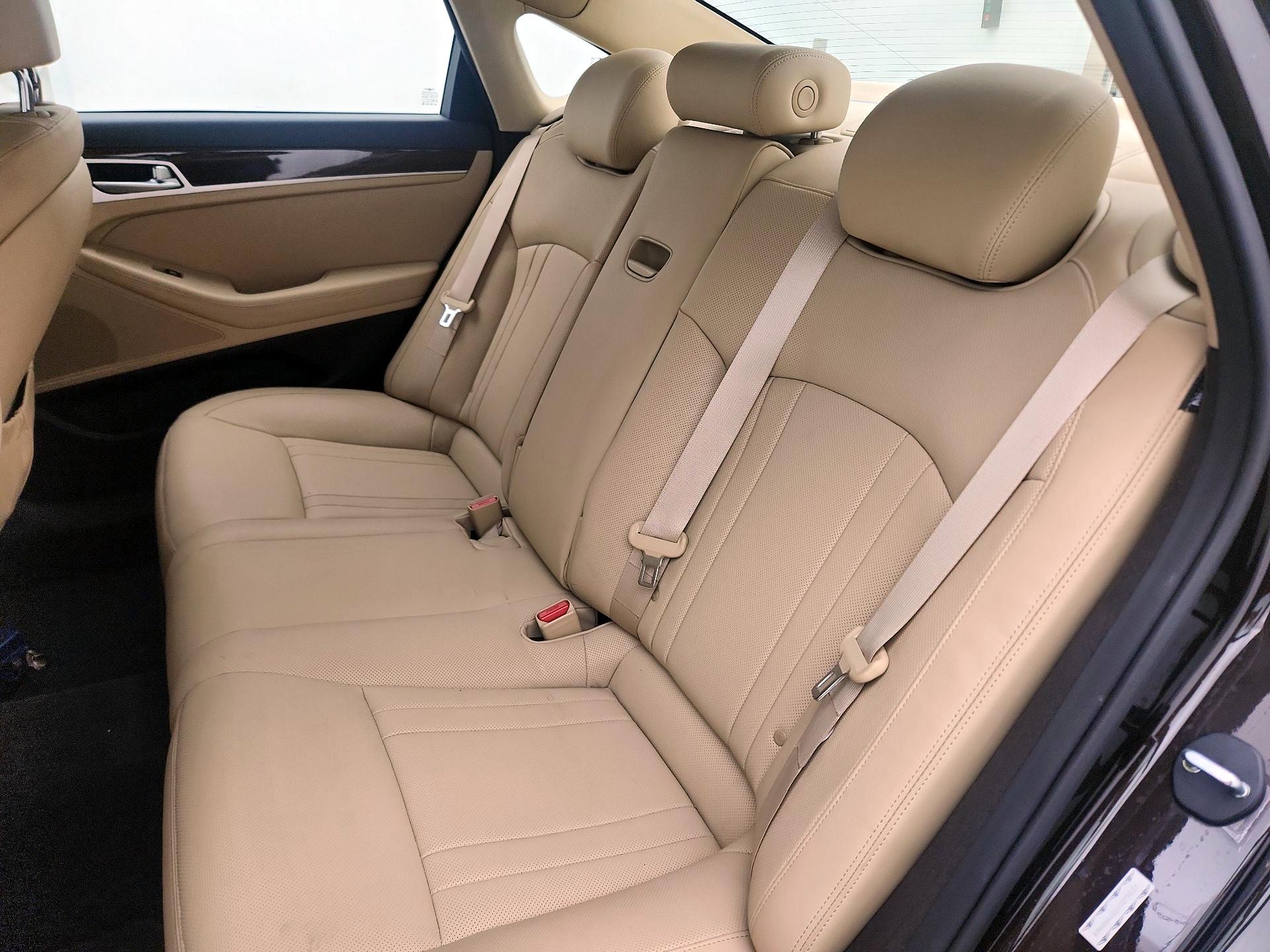 Thumbnail: 2018 Genesis G80 - 20