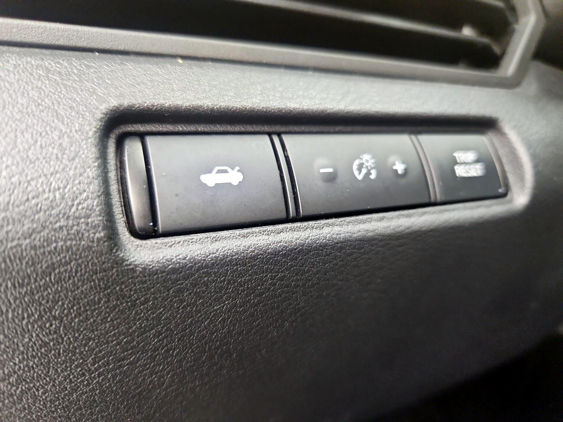 Thumbnail: 2019 Nissan Altima - 13