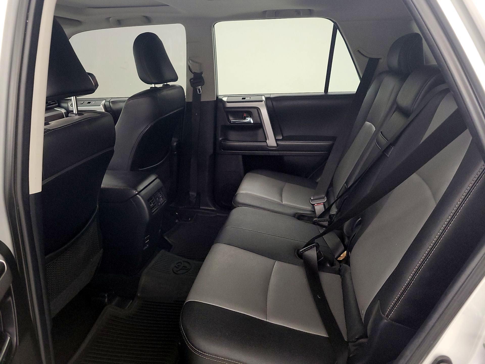 Thumbnail: 2019 Toyota 4Runner - 20