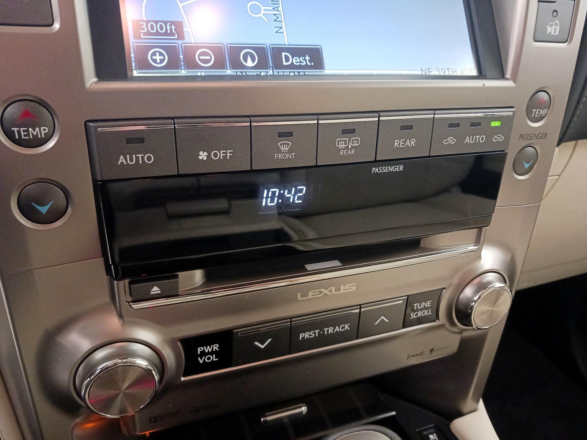 Thumbnail: 2021 Lexus GX - 17