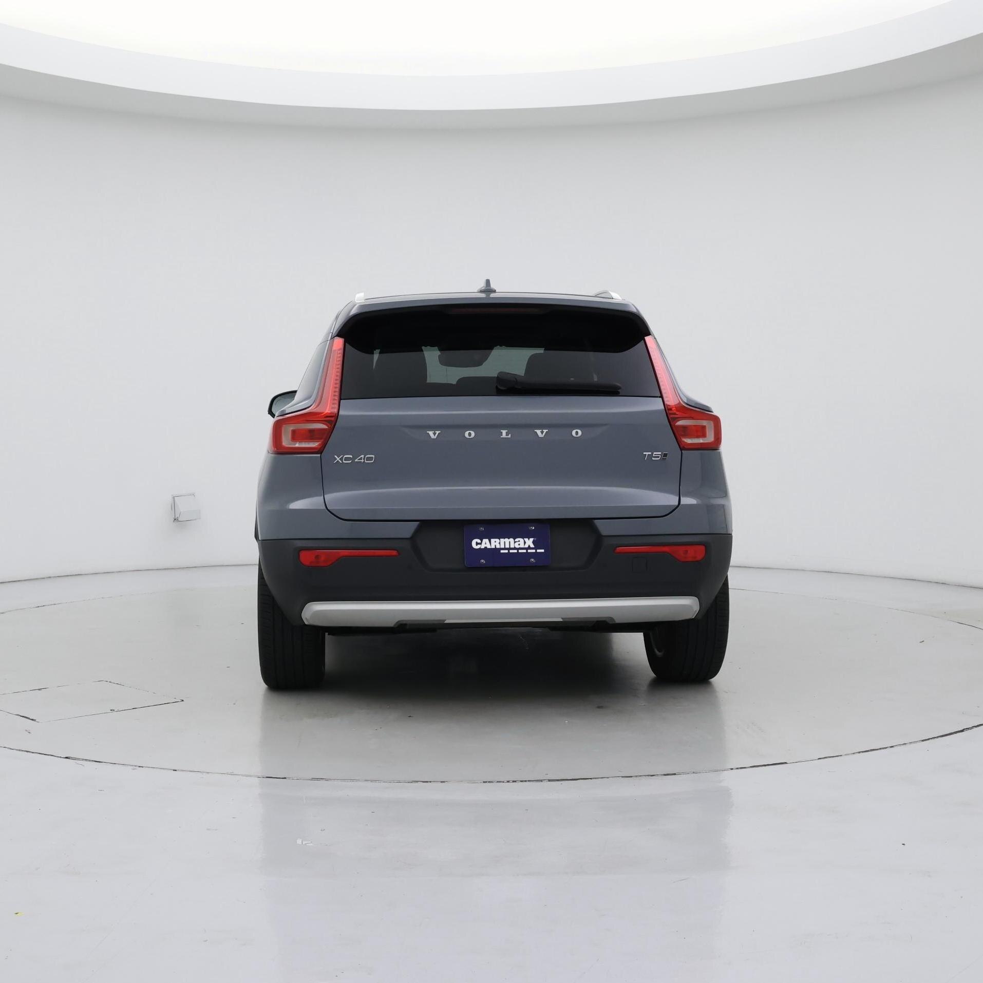 Thumbnail: 2021 Volvo XC40 - 6