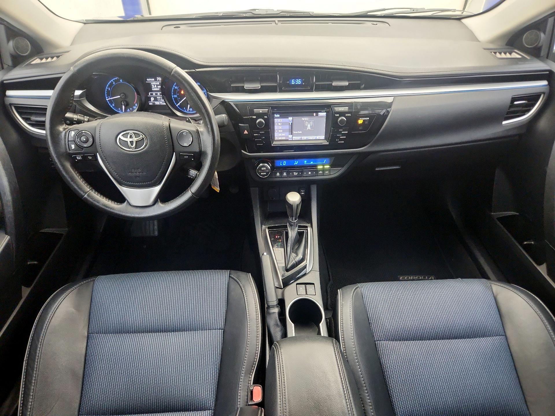Thumbnail: 2015 Toyota Corolla - 9