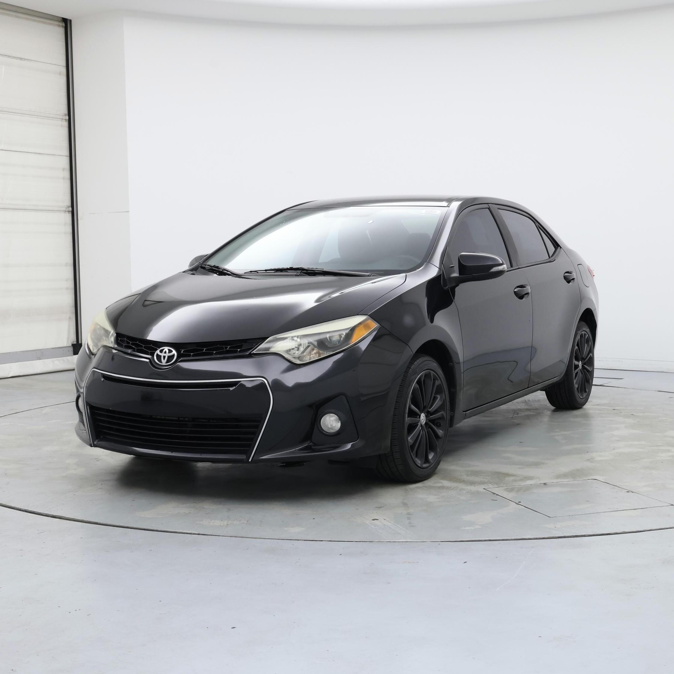 Thumbnail: 2015 Toyota Corolla - 4