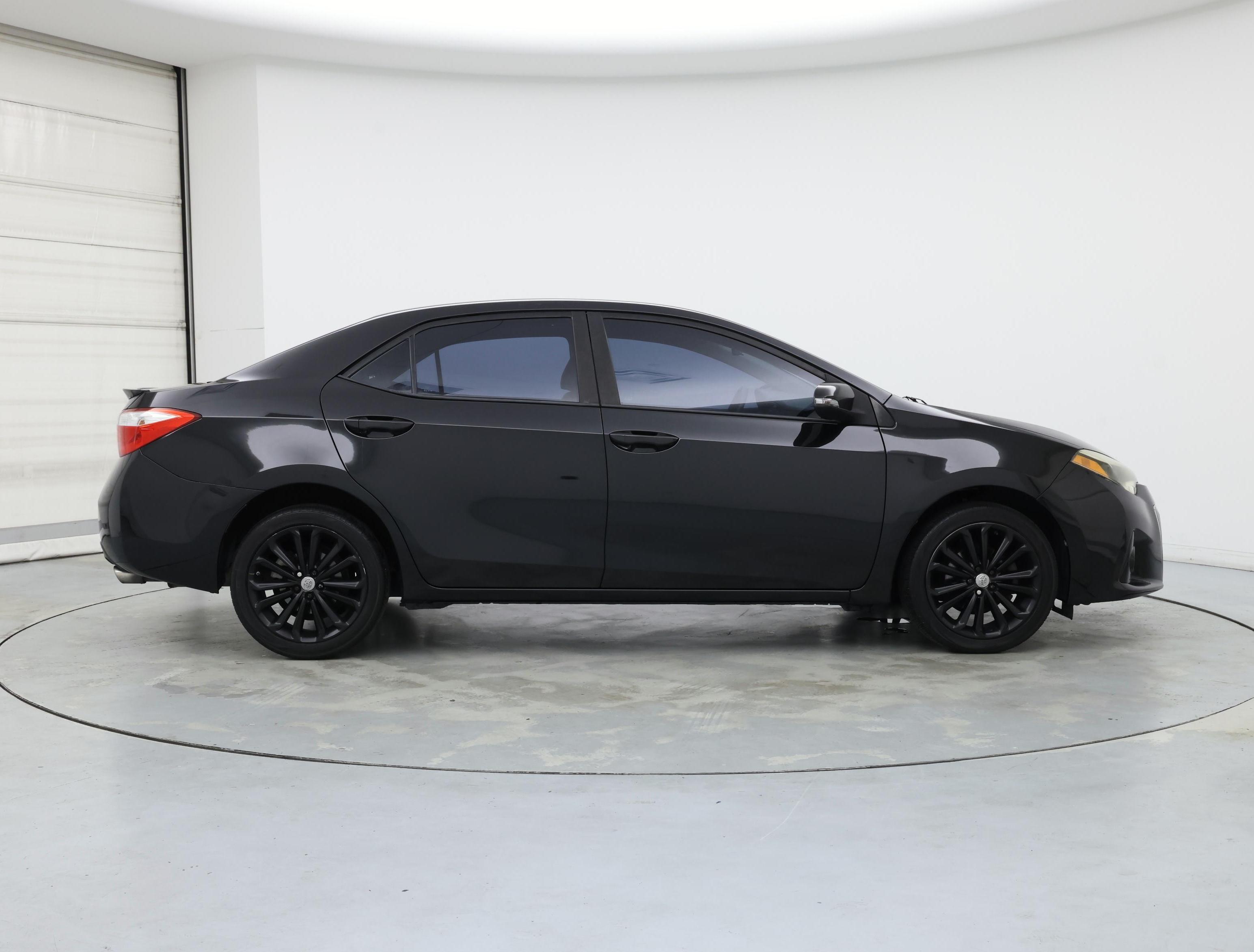 Thumbnail: 2015 Toyota Corolla - 7