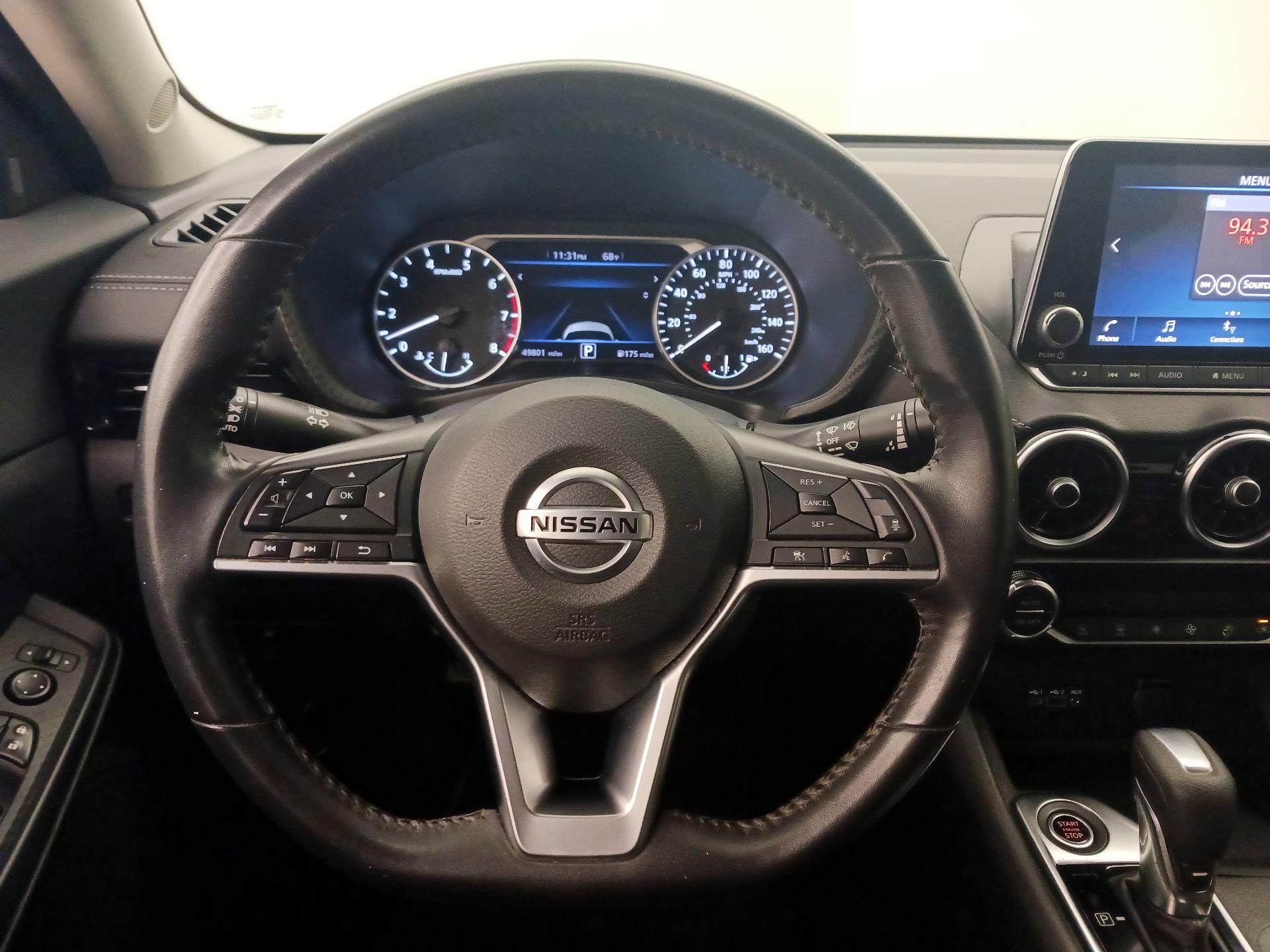 Thumbnail: 2021 Nissan Sentra - 10