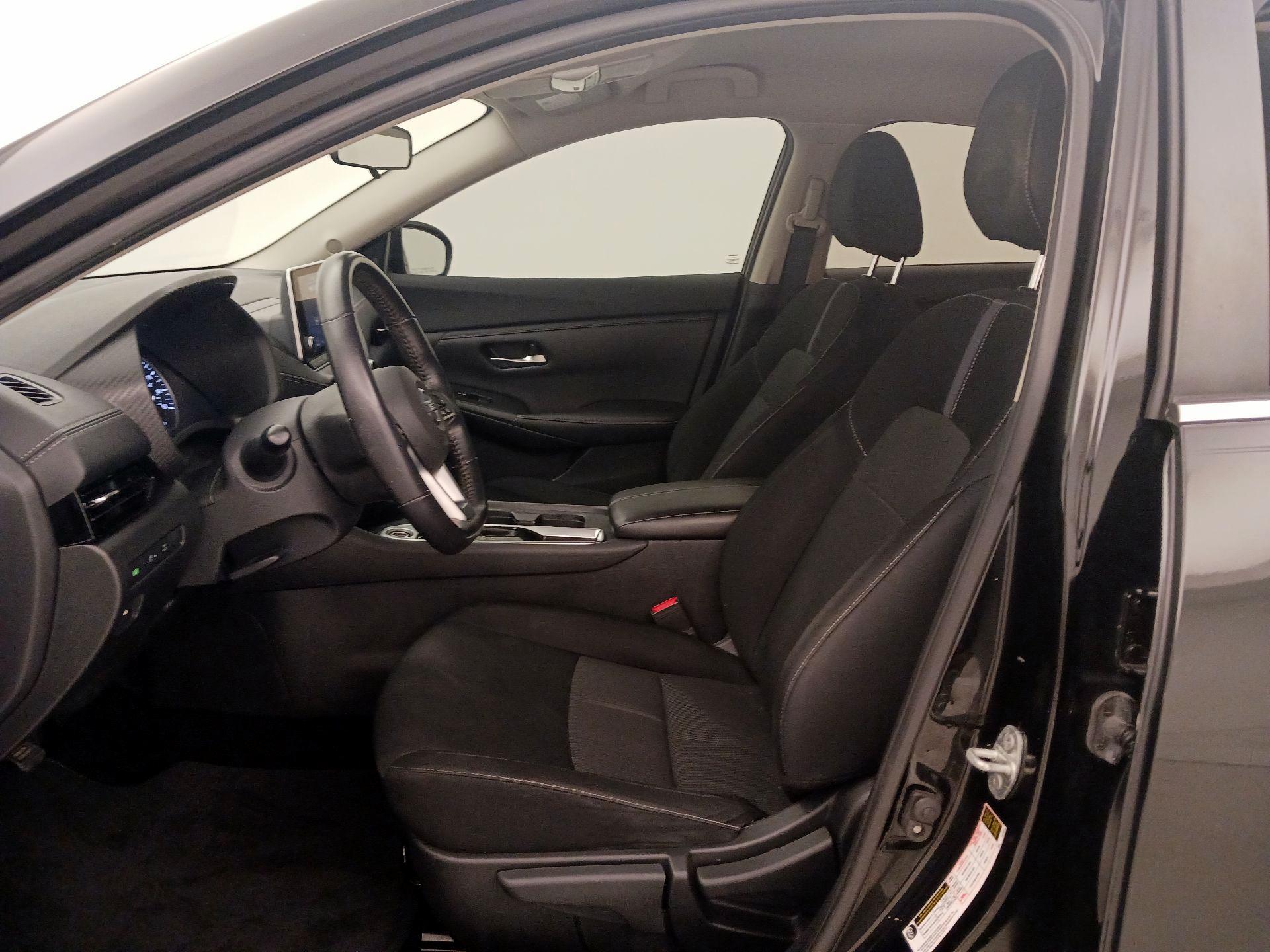 Thumbnail: 2021 Nissan Sentra - 11