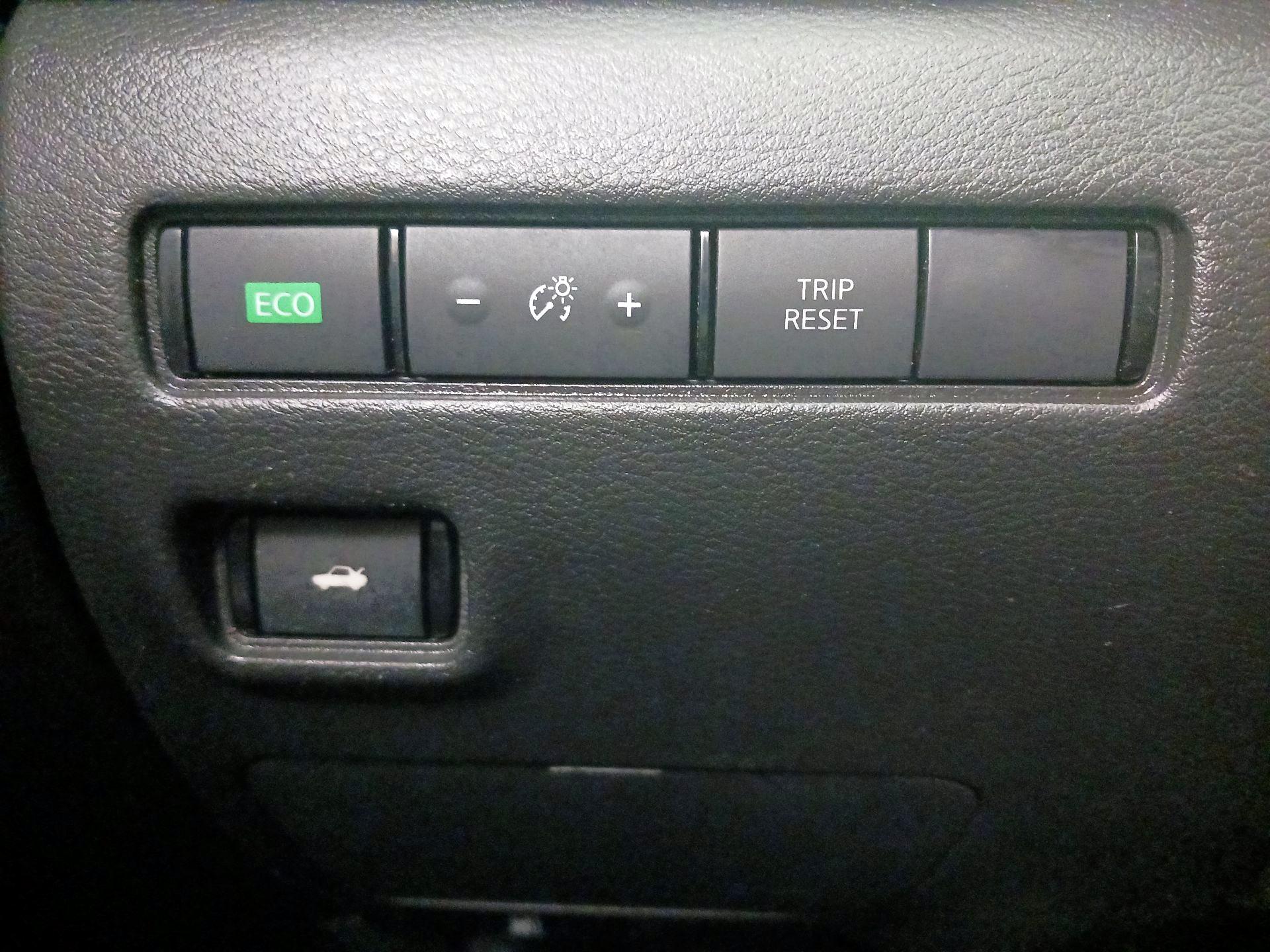Thumbnail: 2021 Nissan Sentra - 13