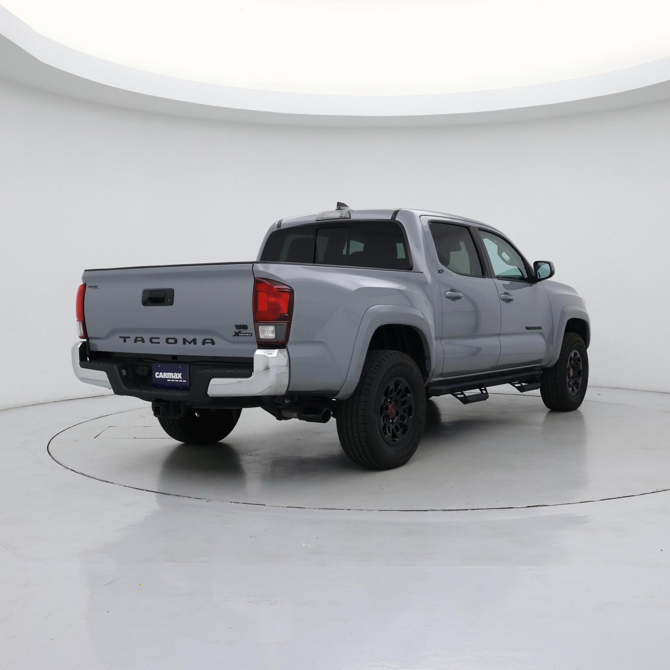 Thumbnail: 2021 Toyota Tacoma - 8