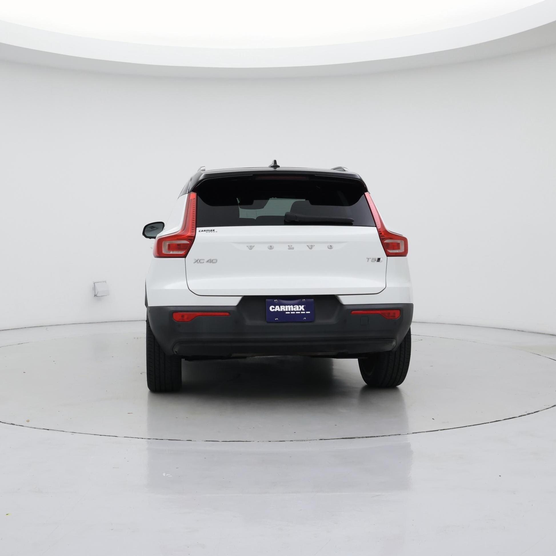 Thumbnail: 2021 Volvo XC40 - 6