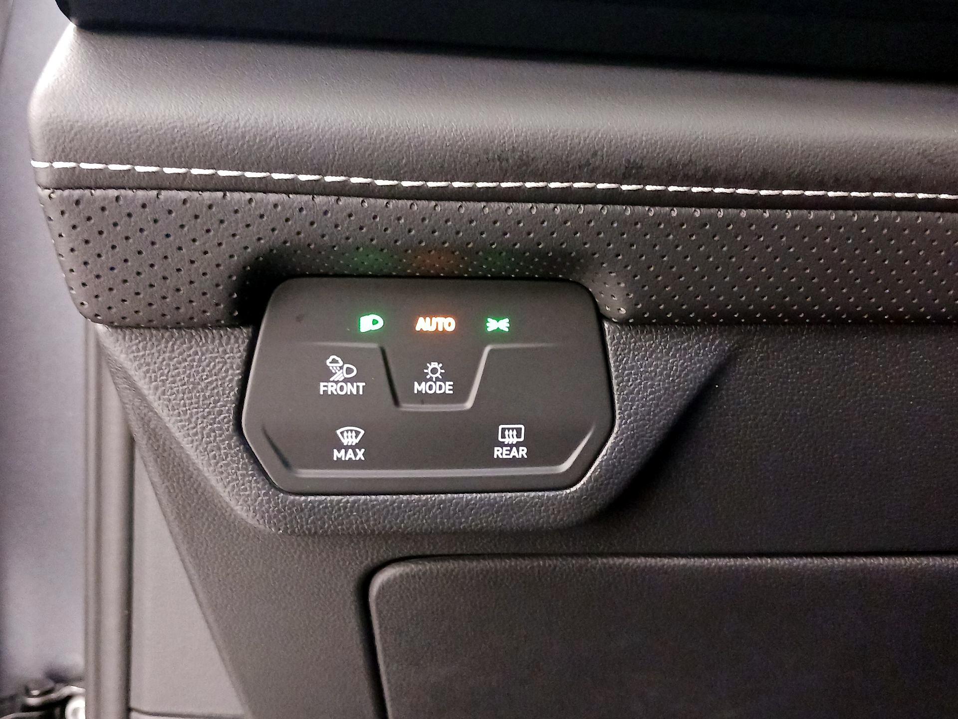 Thumbnail: 2024 Volkswagen Atlas - 13