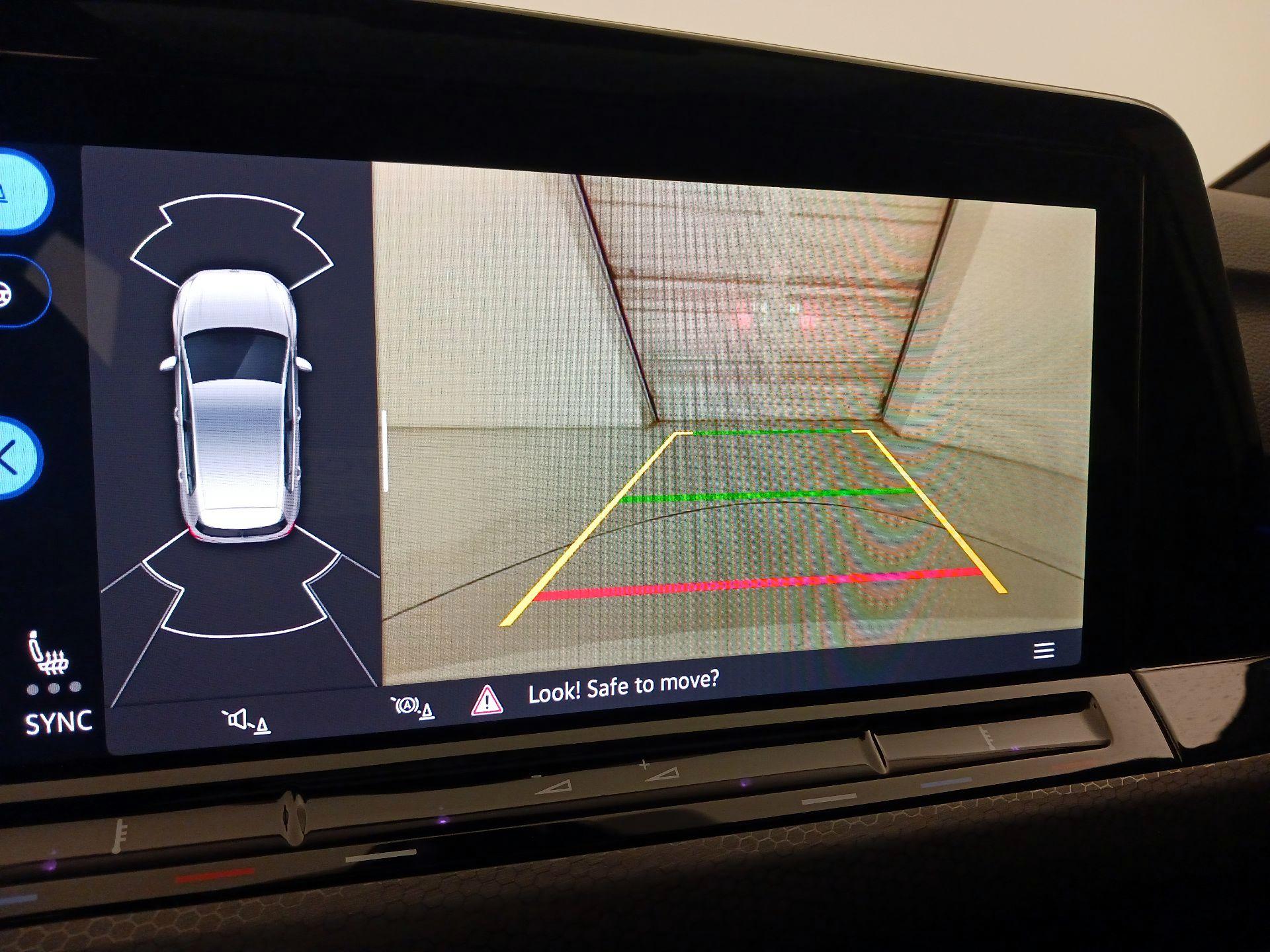 Thumbnail: 2023 Volkswagen Golf - 15