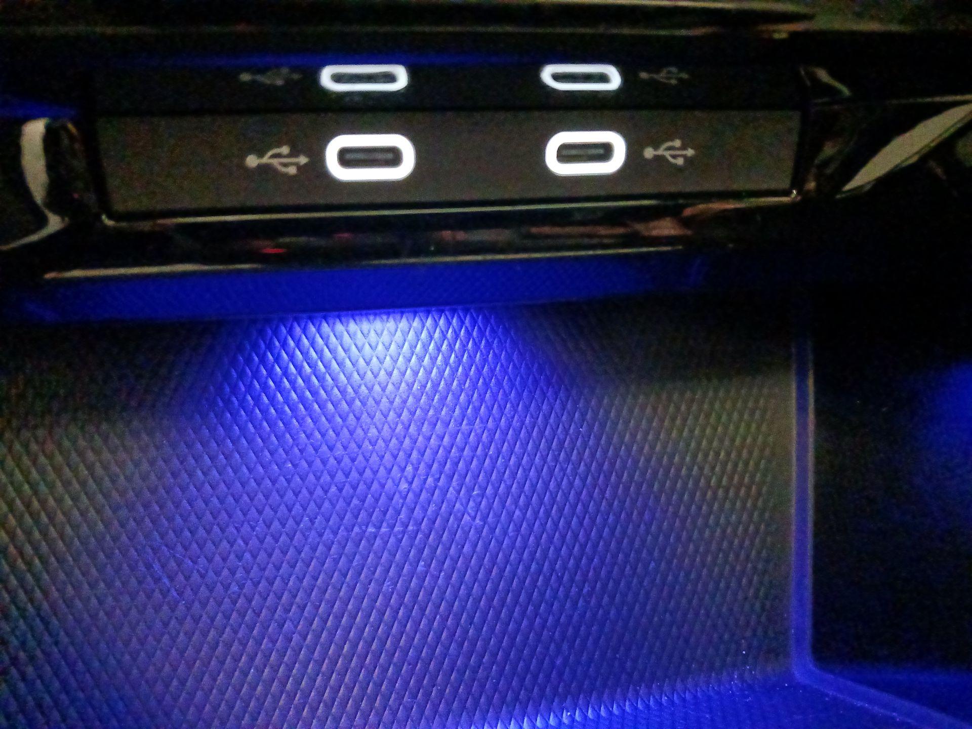 Thumbnail: 2023 Volkswagen Golf - 19