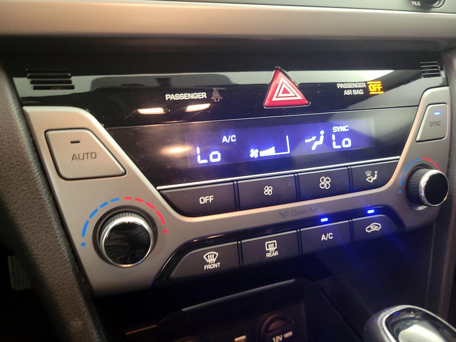 Thumbnail: 2017 Hyundai Elantra - 15