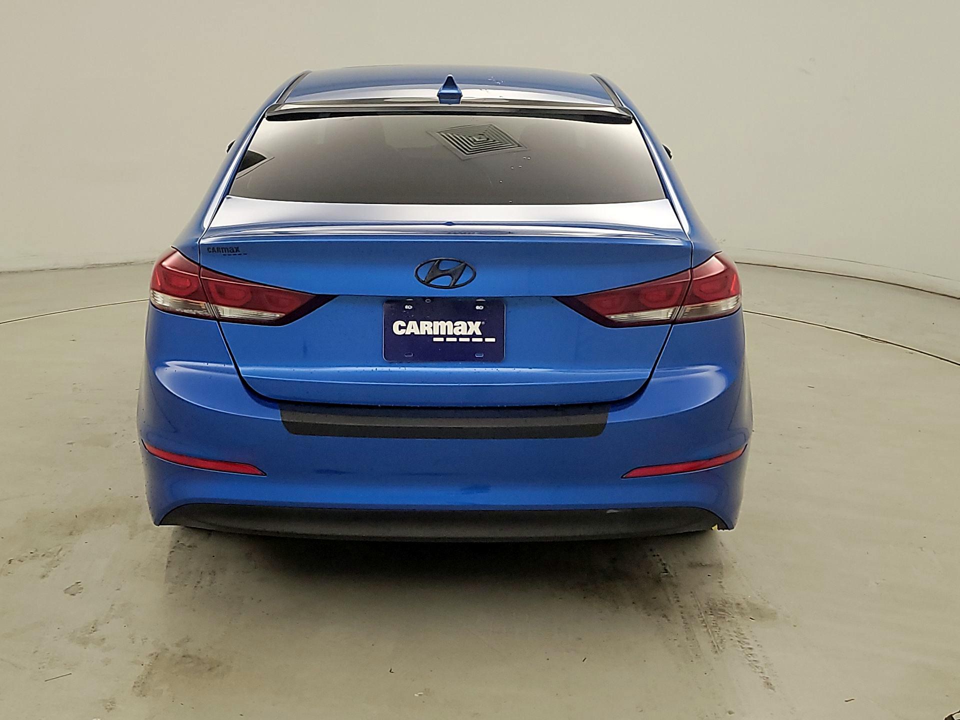 Thumbnail: 2017 Hyundai Elantra - 6