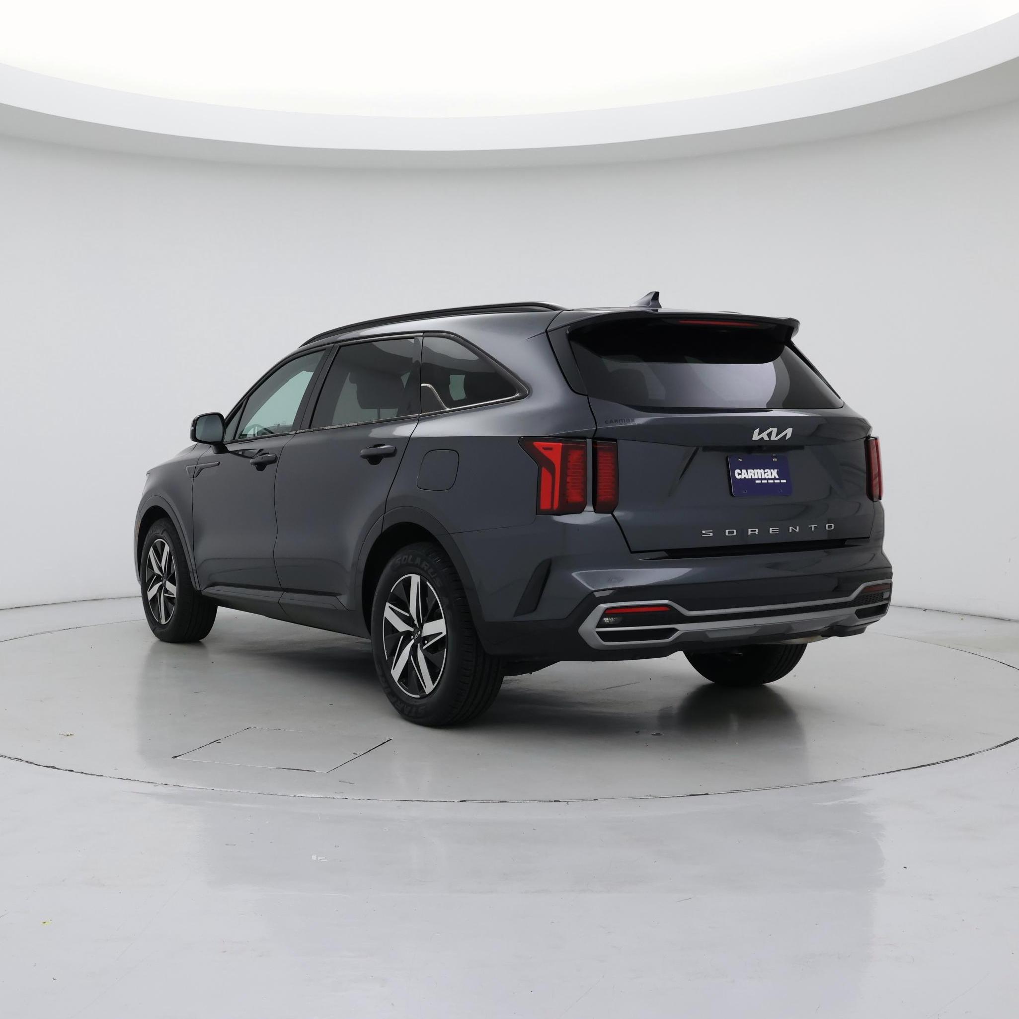 Thumbnail: 2022 Kia Sorento - 2