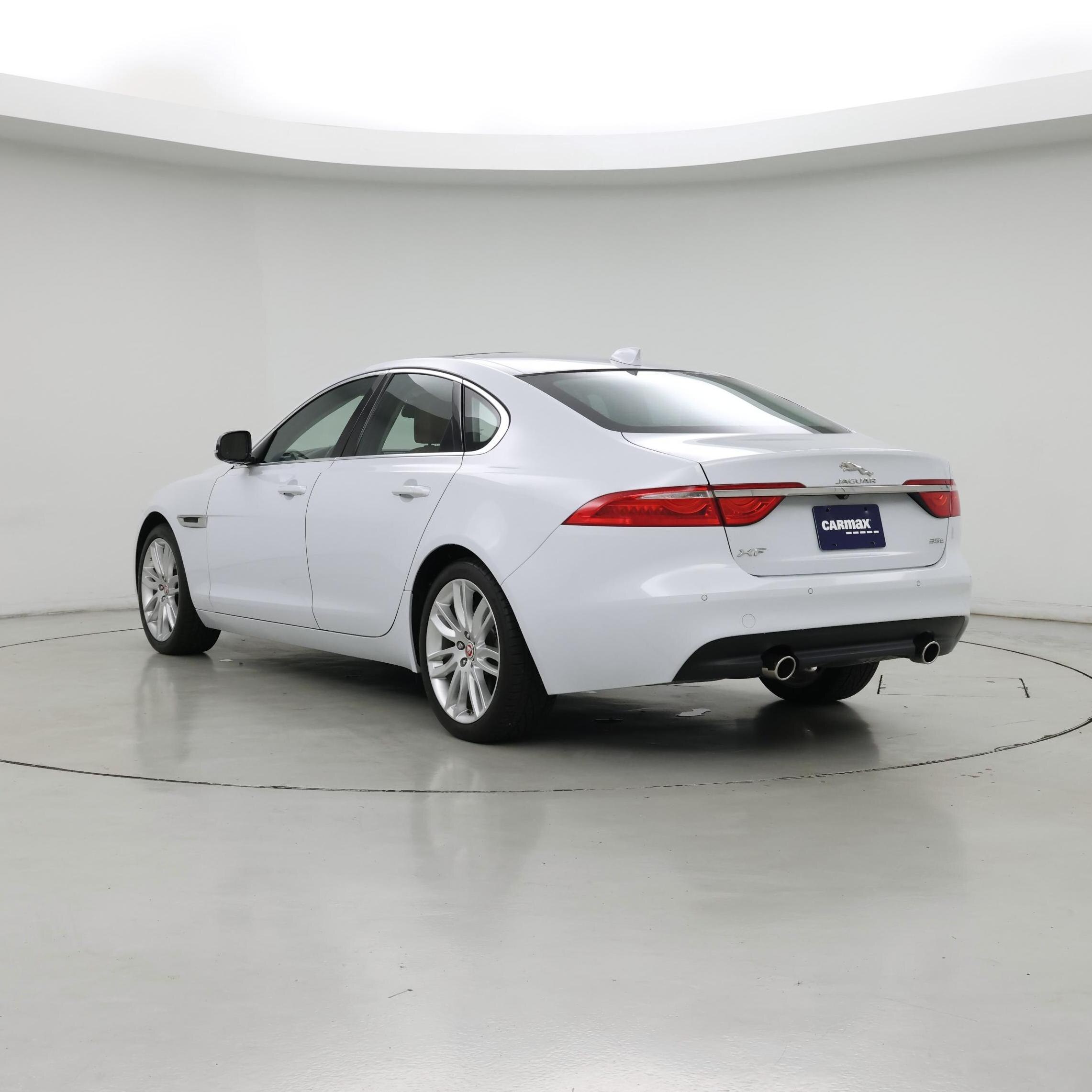 Thumbnail: 2018 Jaguar XF - 2