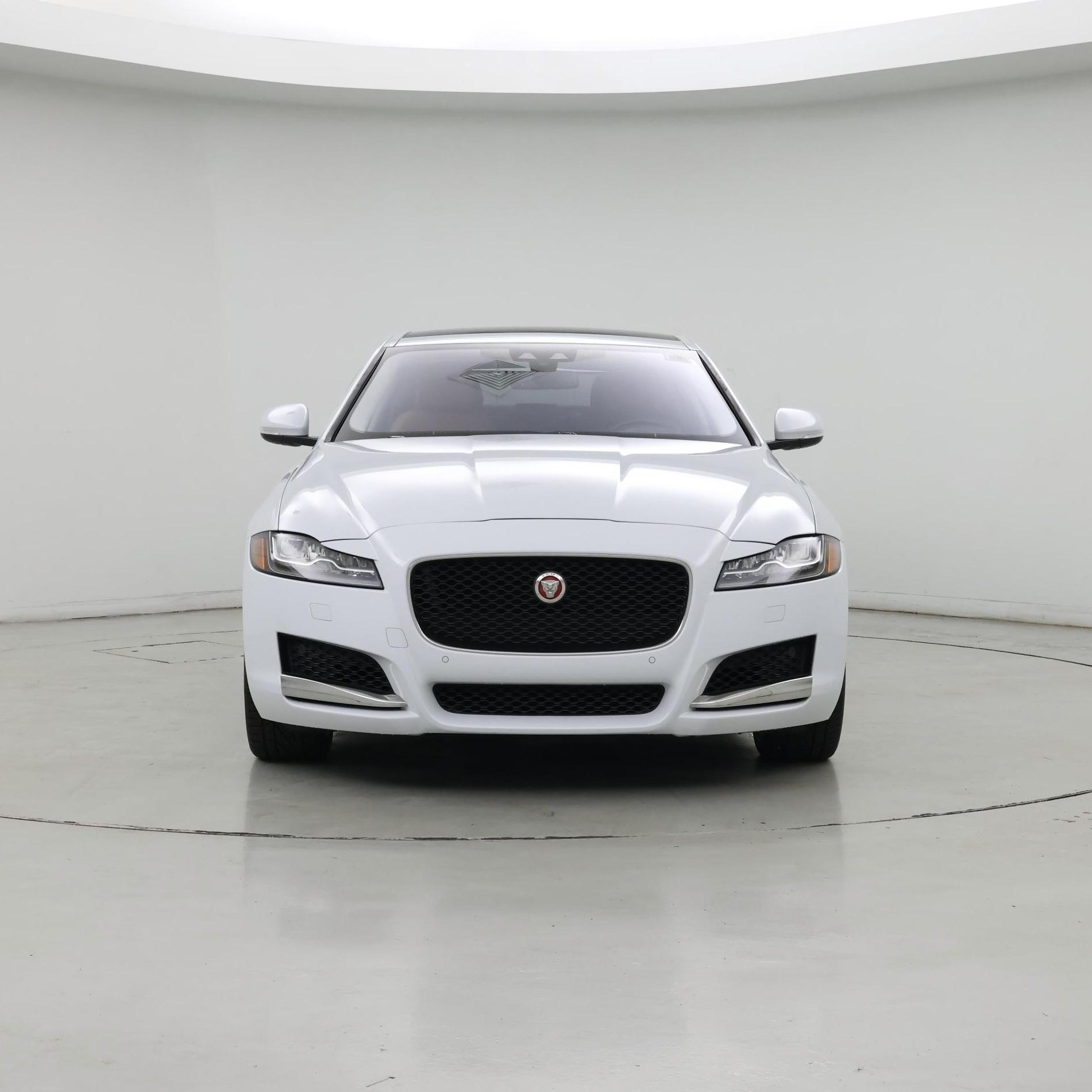 Thumbnail: 2018 Jaguar XF - 5