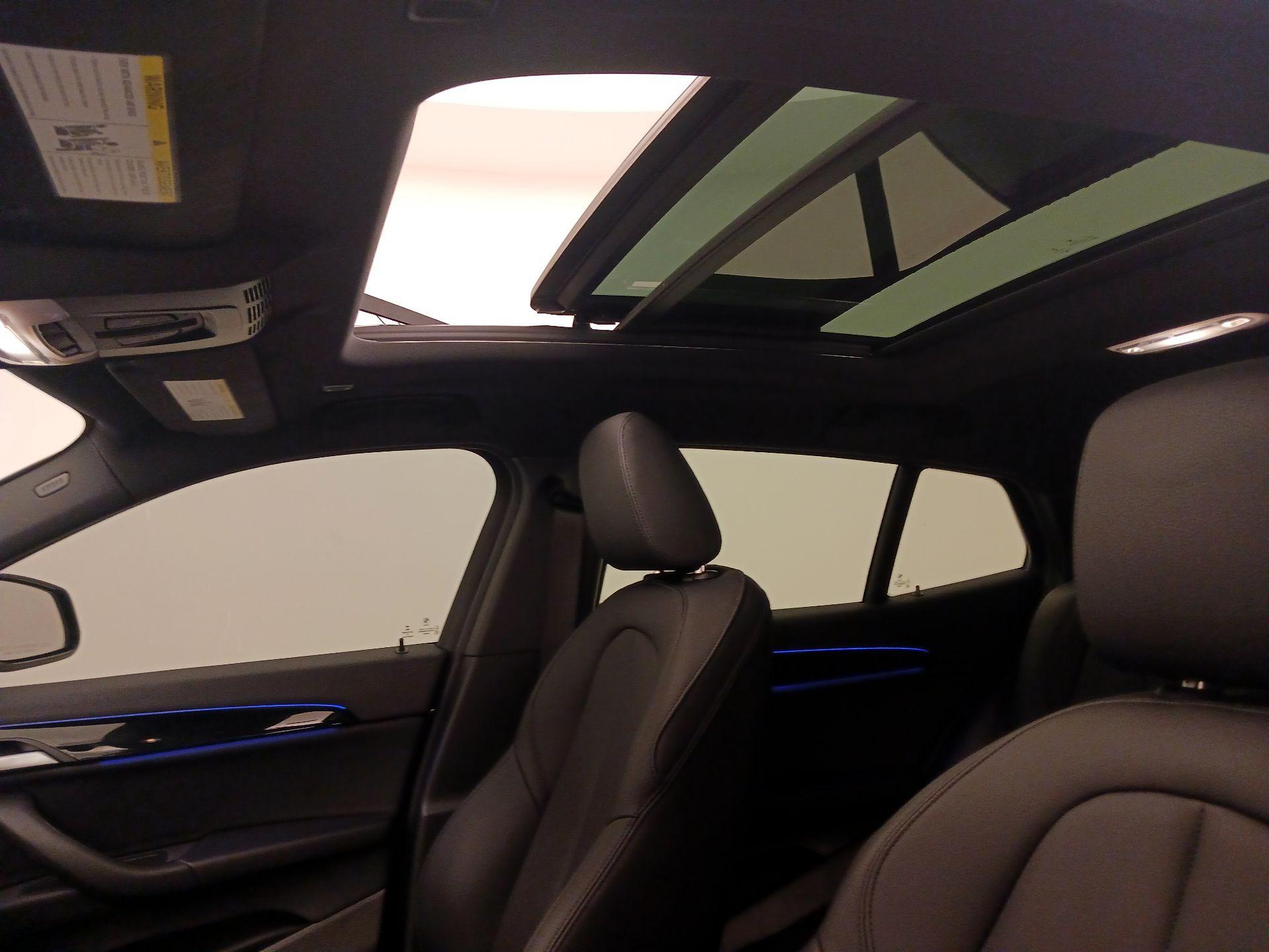 Thumbnail: 2022 BMW X2 - 20