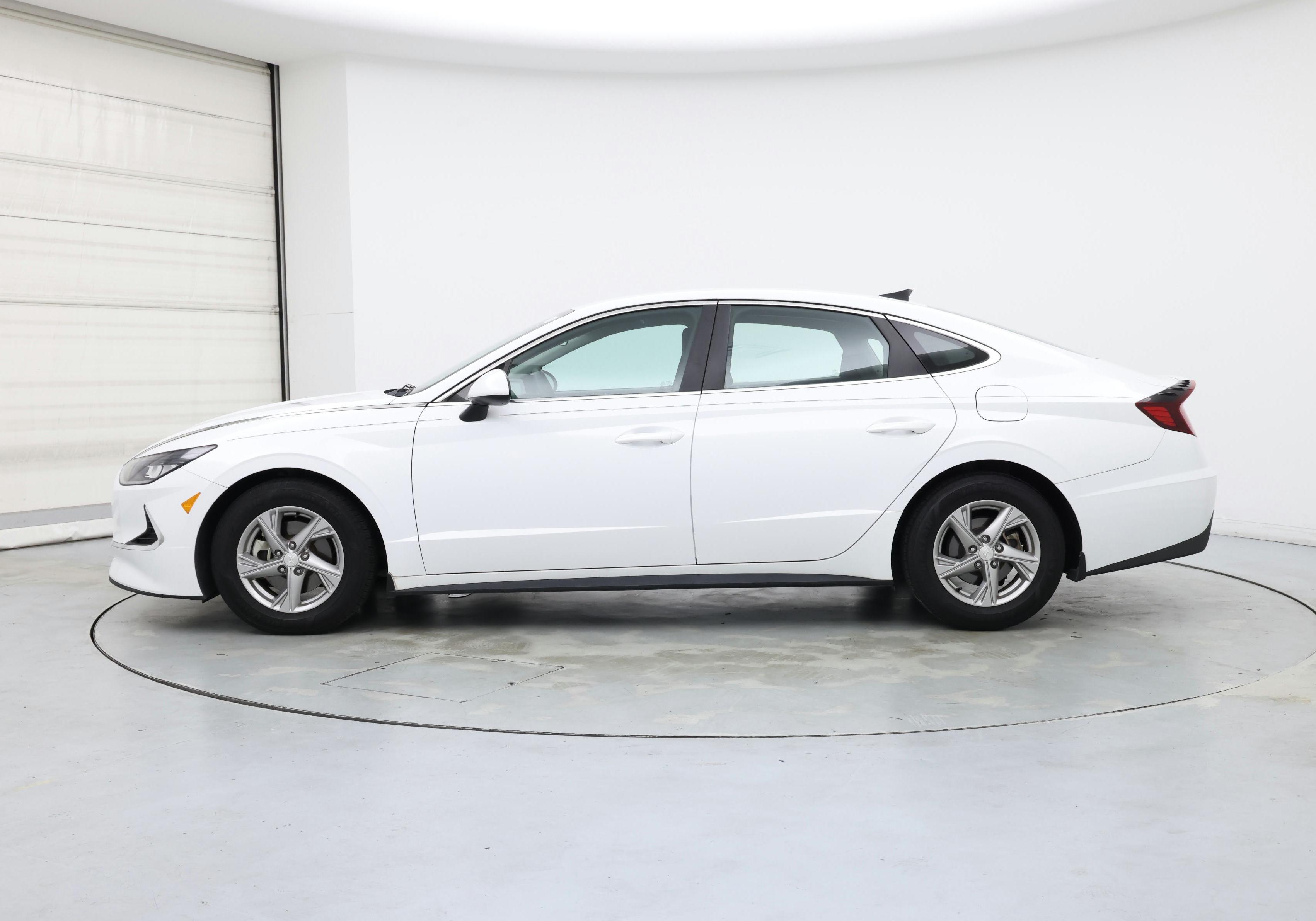 Thumbnail: 2021 Hyundai Sonata - 3