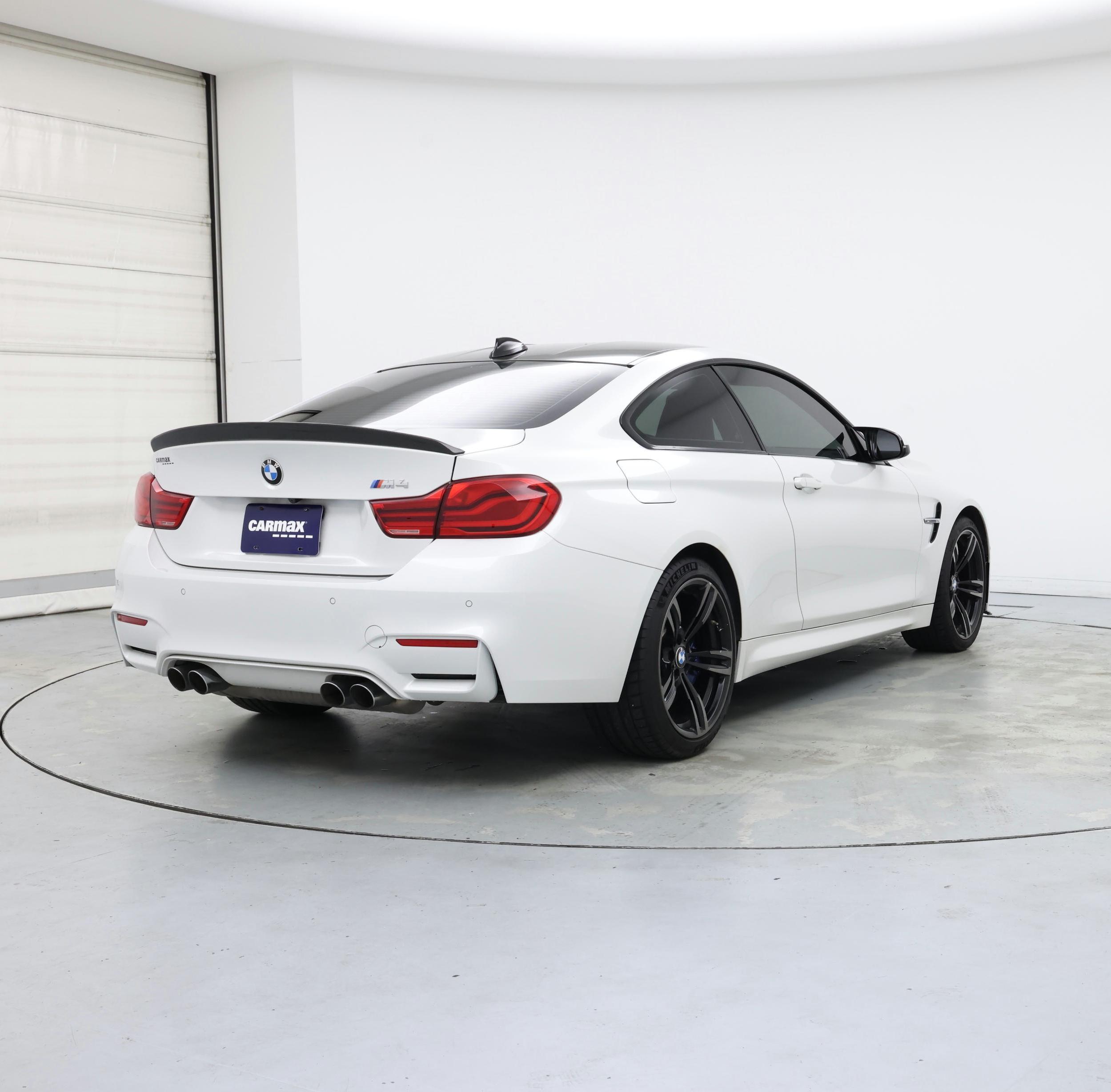Thumbnail: 2019 BMW M4 - 8