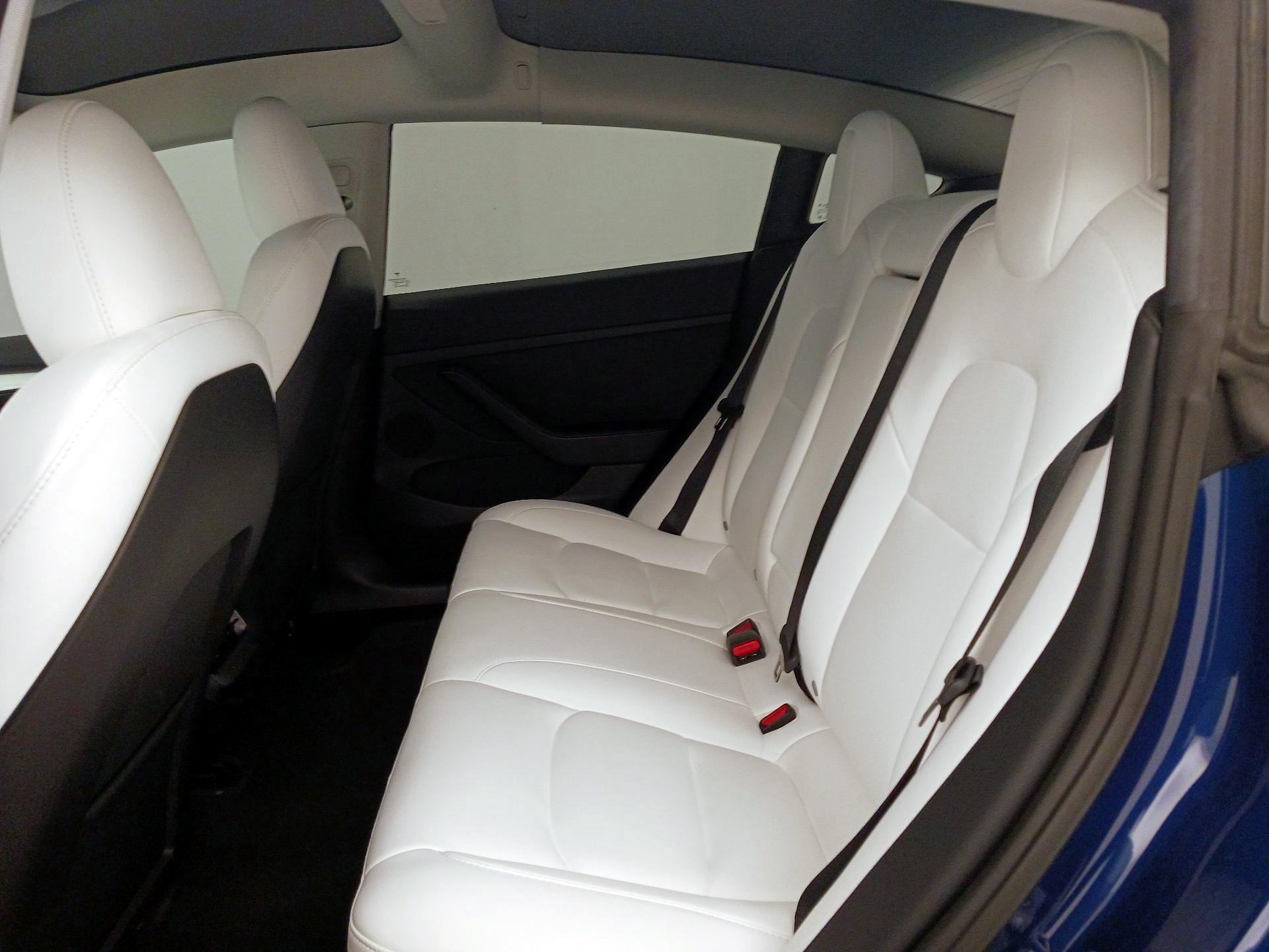 Thumbnail: 2023 Tesla Model 3 - 17