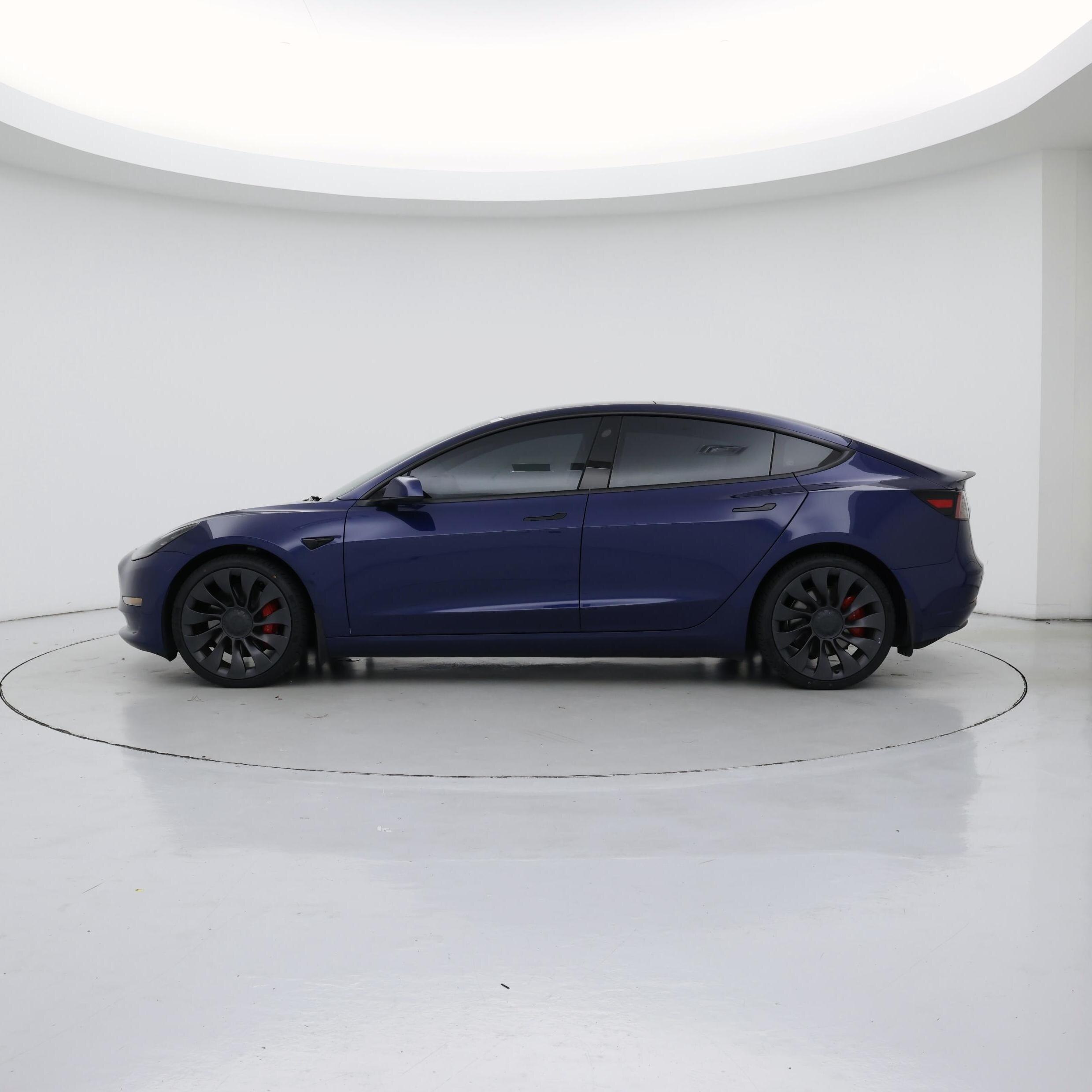 Thumbnail: 2023 Tesla Model 3 - 3
