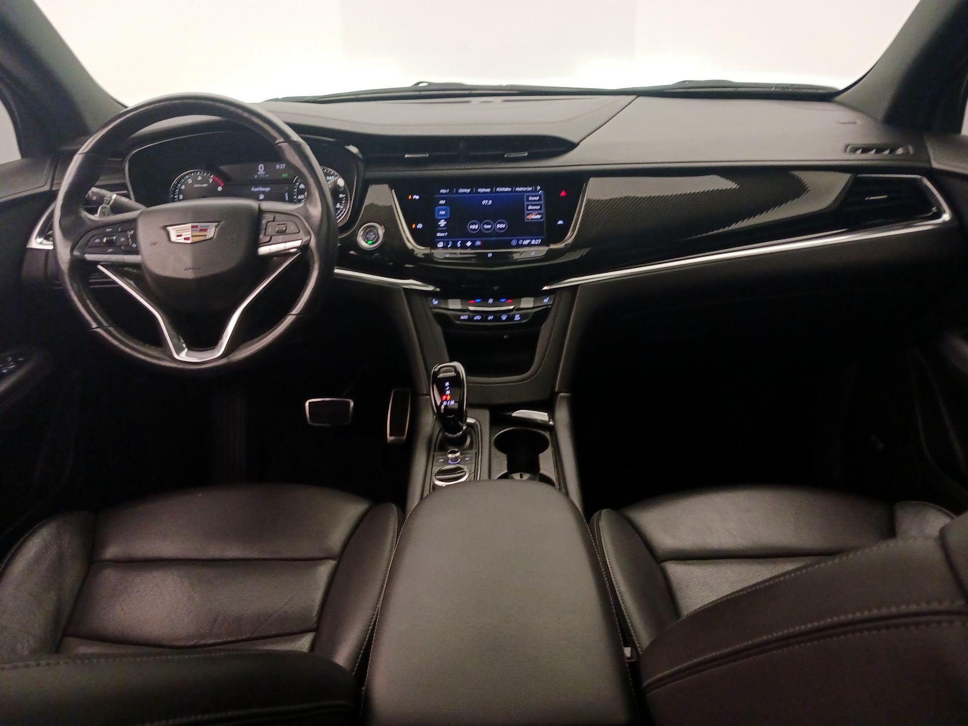 Thumbnail: 2020 Cadillac XT6 - 9