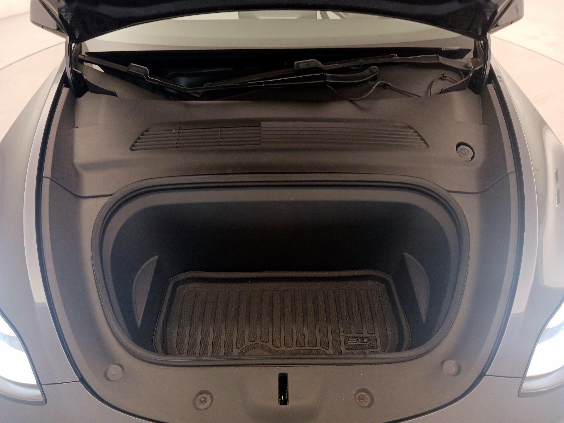 Thumbnail: 2020 Tesla Model Y - 20