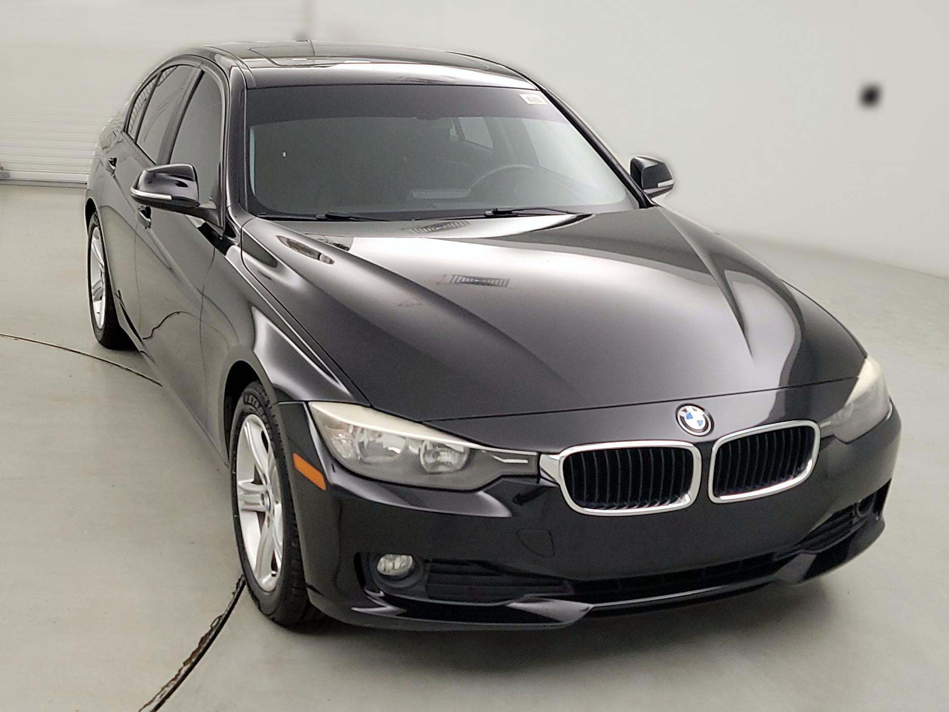 Thumbnail: 2015 BMW 3 Series - 1