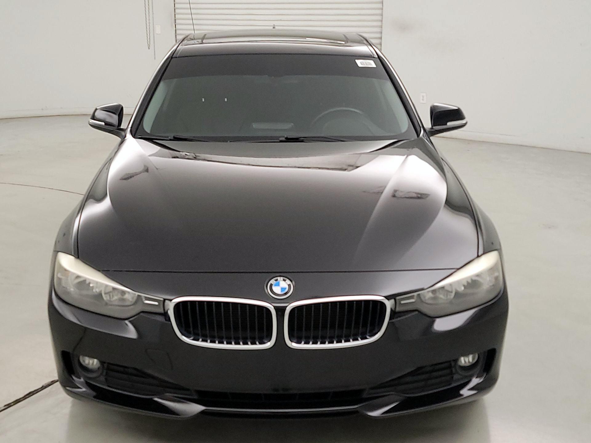 Thumbnail: 2015 BMW 3 Series - 2
