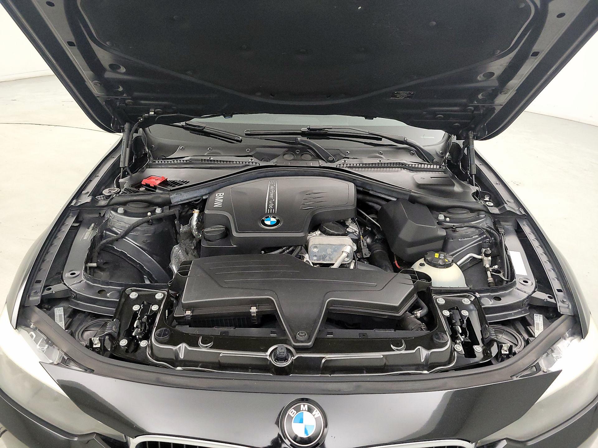 Thumbnail: 2015 BMW 3 Series - 19