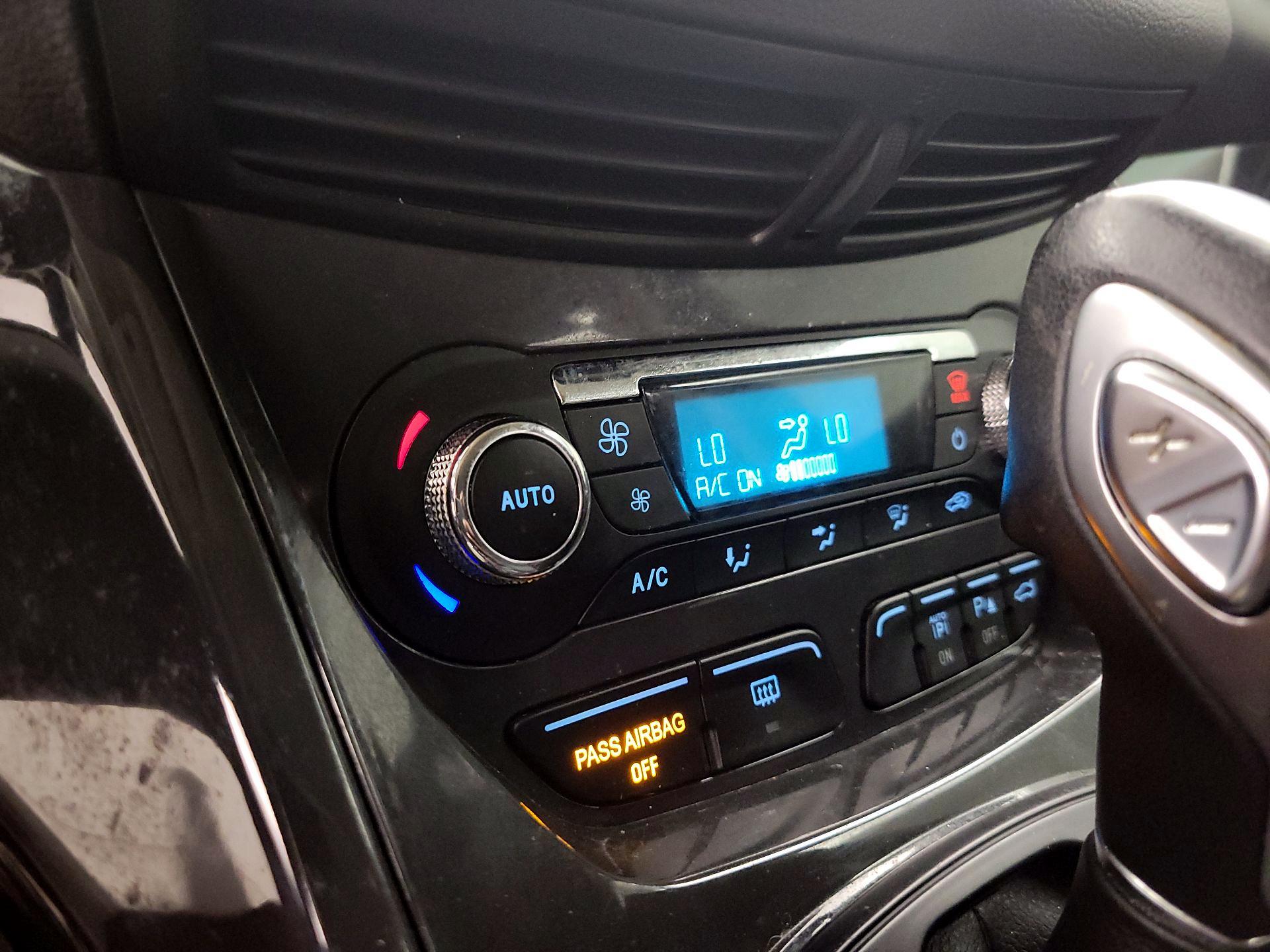 Thumbnail: 2014 Ford Escape - 14