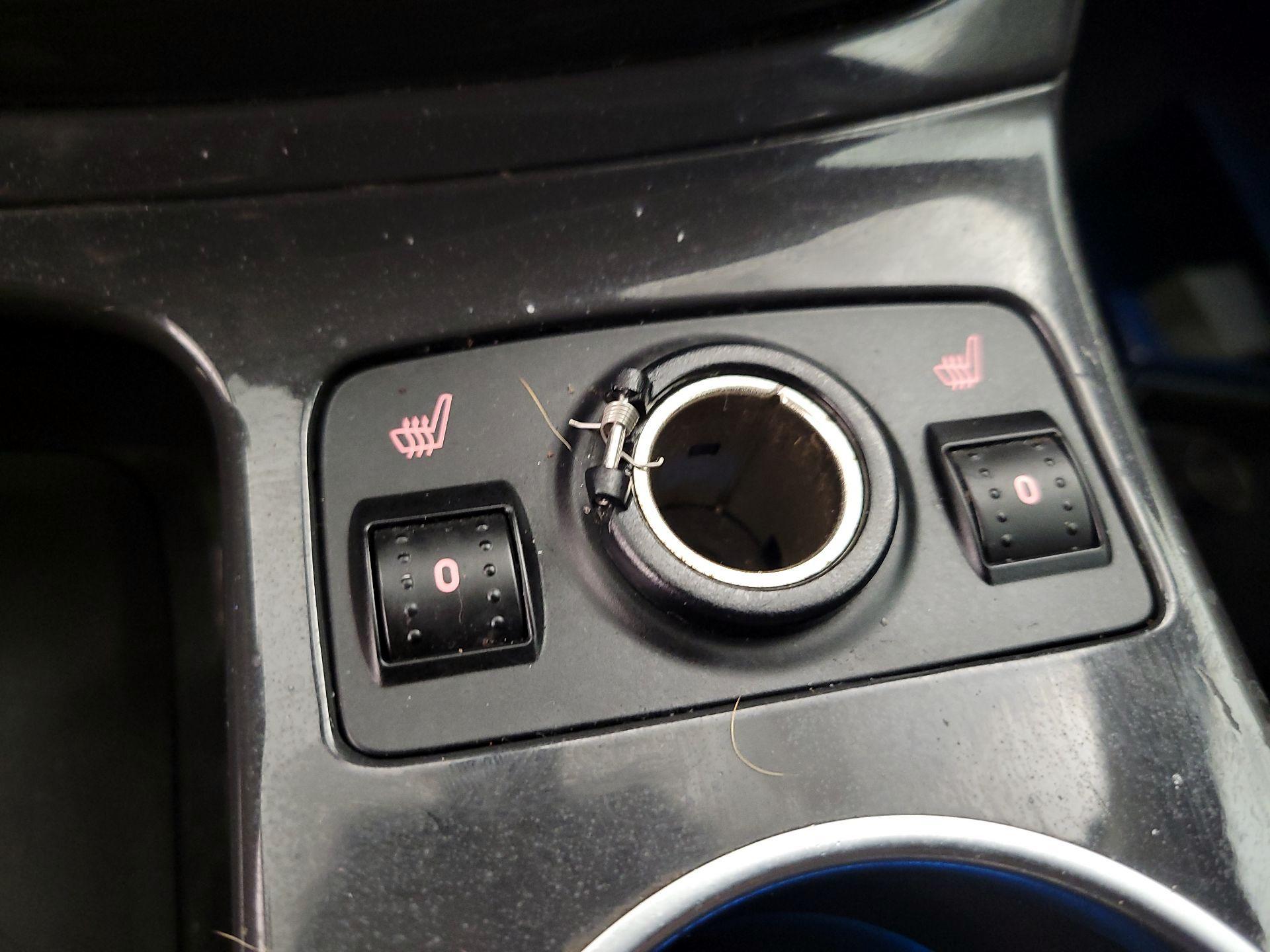 Thumbnail: 2014 Ford Escape - 16