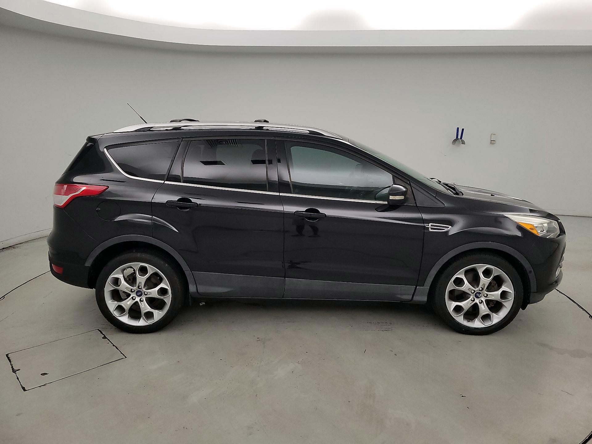 Thumbnail: 2014 Ford Escape - 4