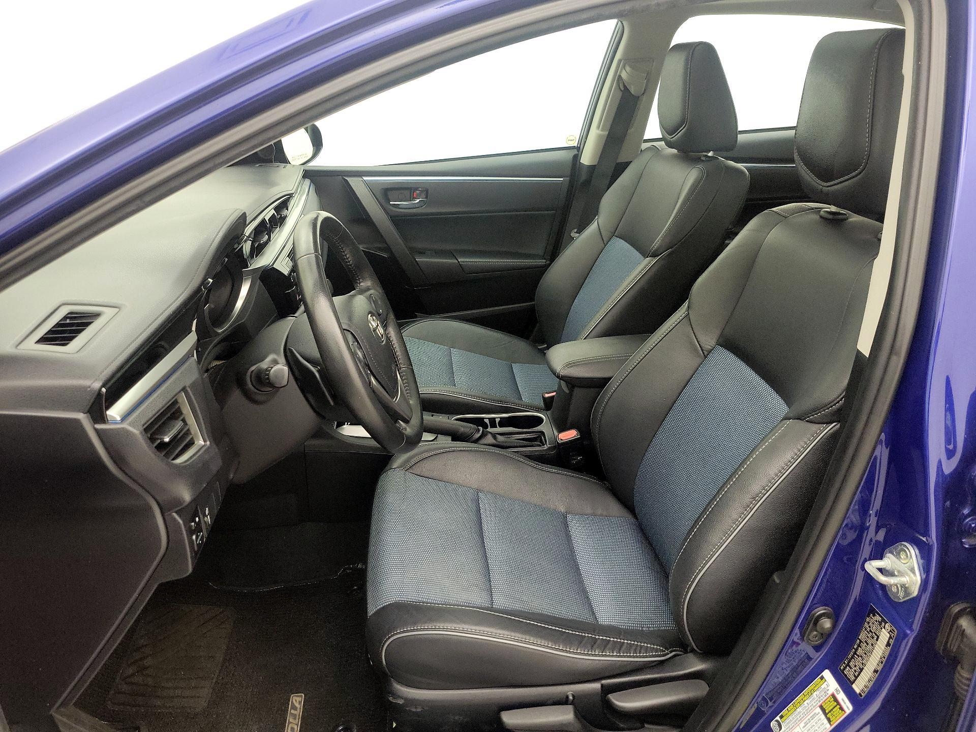 Thumbnail: 2015 Toyota Corolla - 11