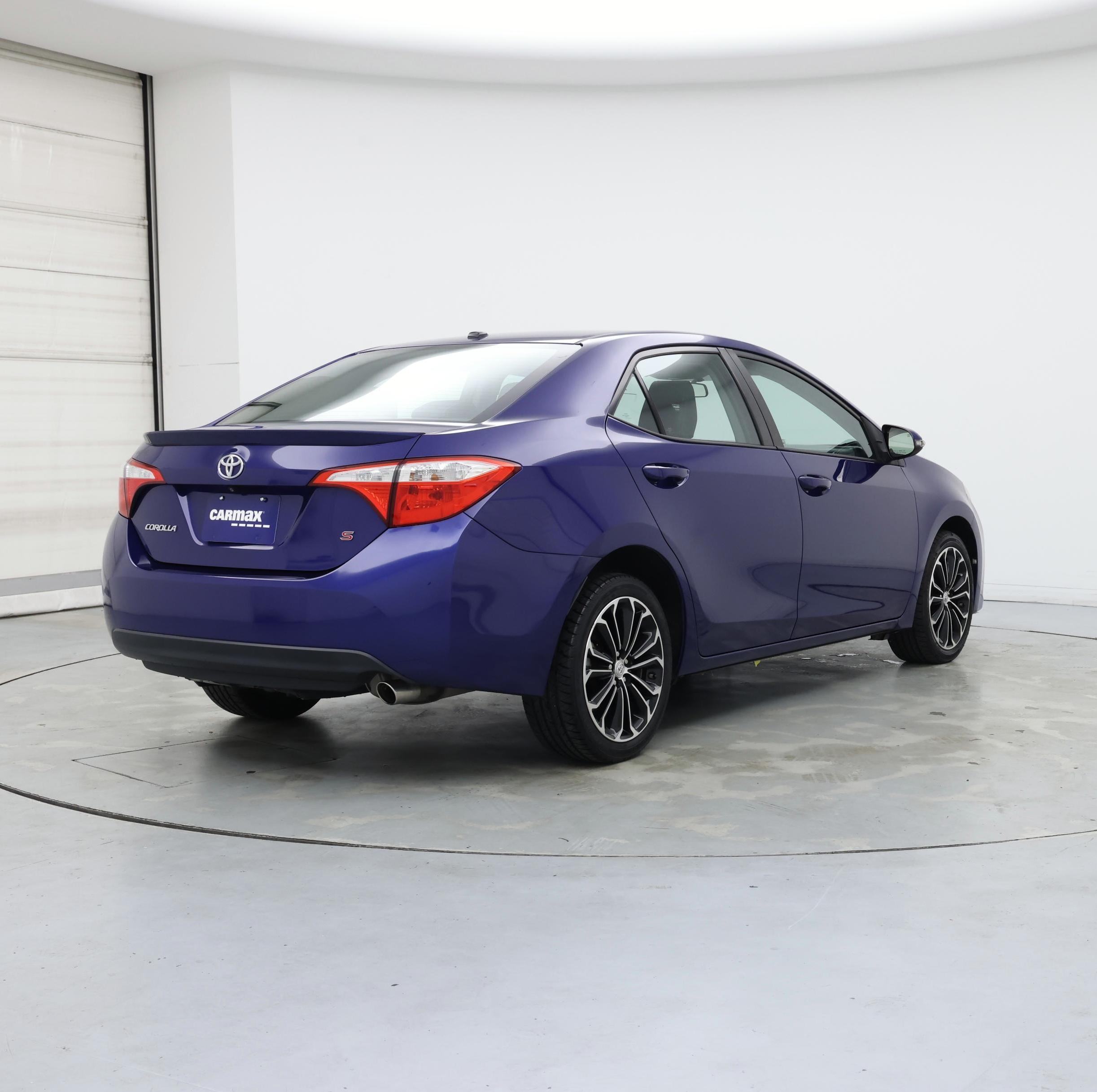 Thumbnail: 2015 Toyota Corolla - 8