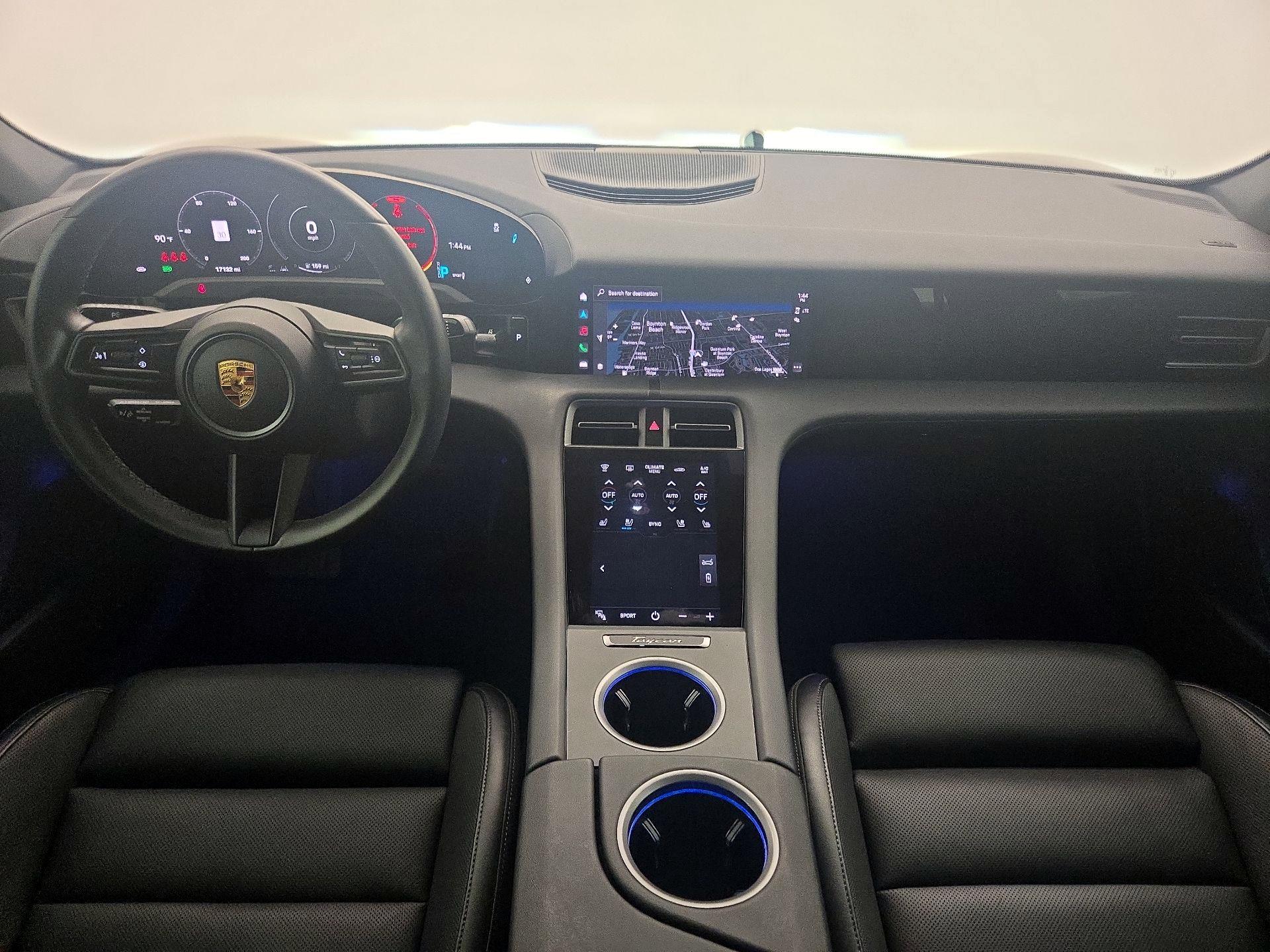 Thumbnail: 2022 Porsche Taycan - 9