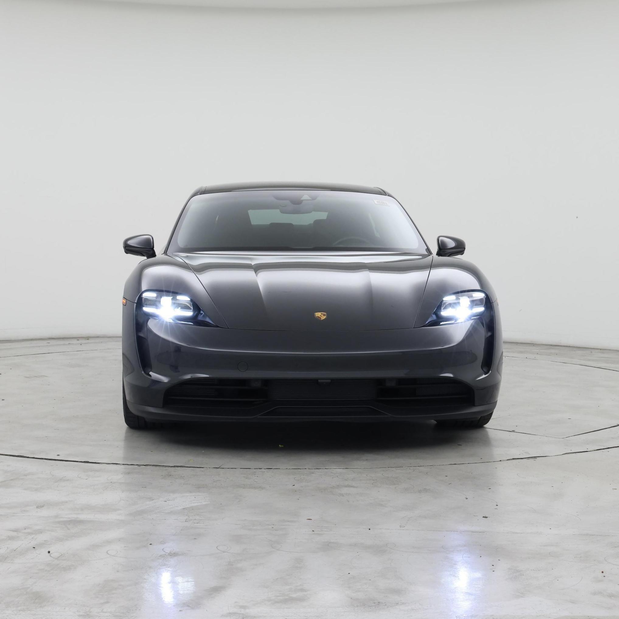 Thumbnail: 2022 Porsche Taycan - 5