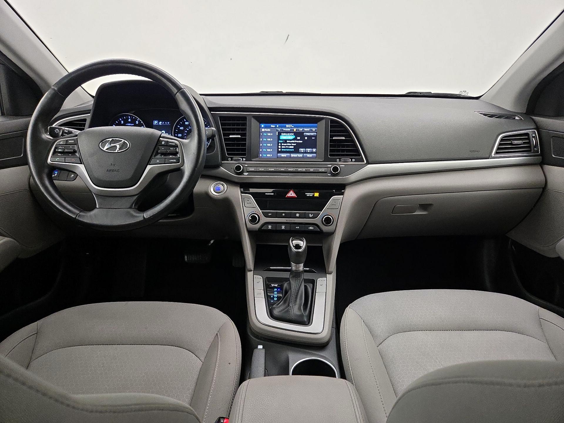 Thumbnail: 2017 Hyundai Elantra - 9