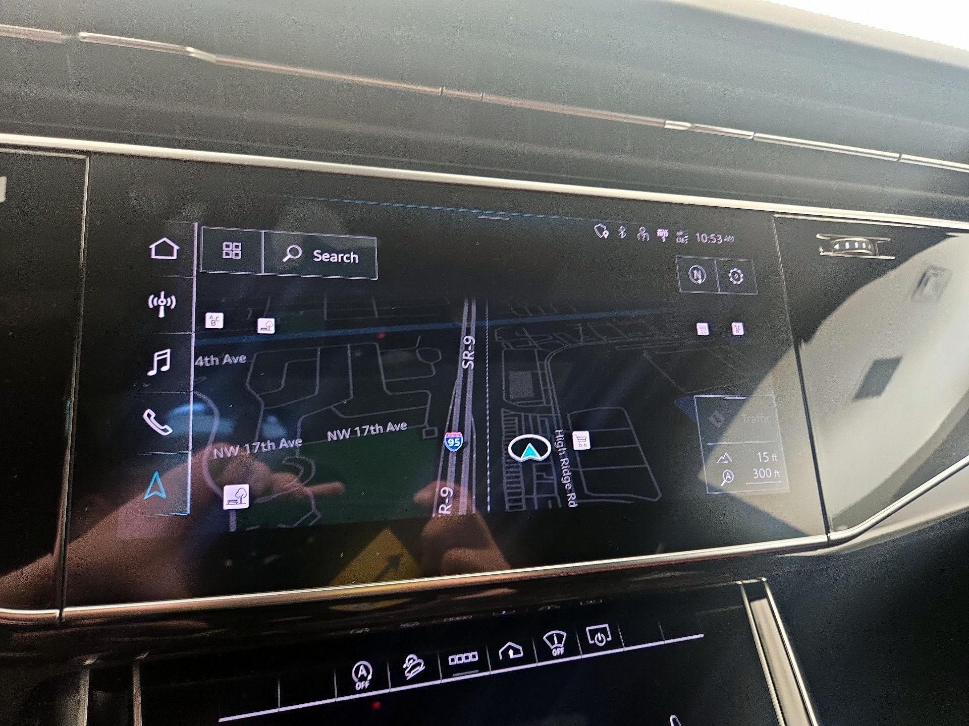 Thumbnail: 2021 Audi SQ8 - 14