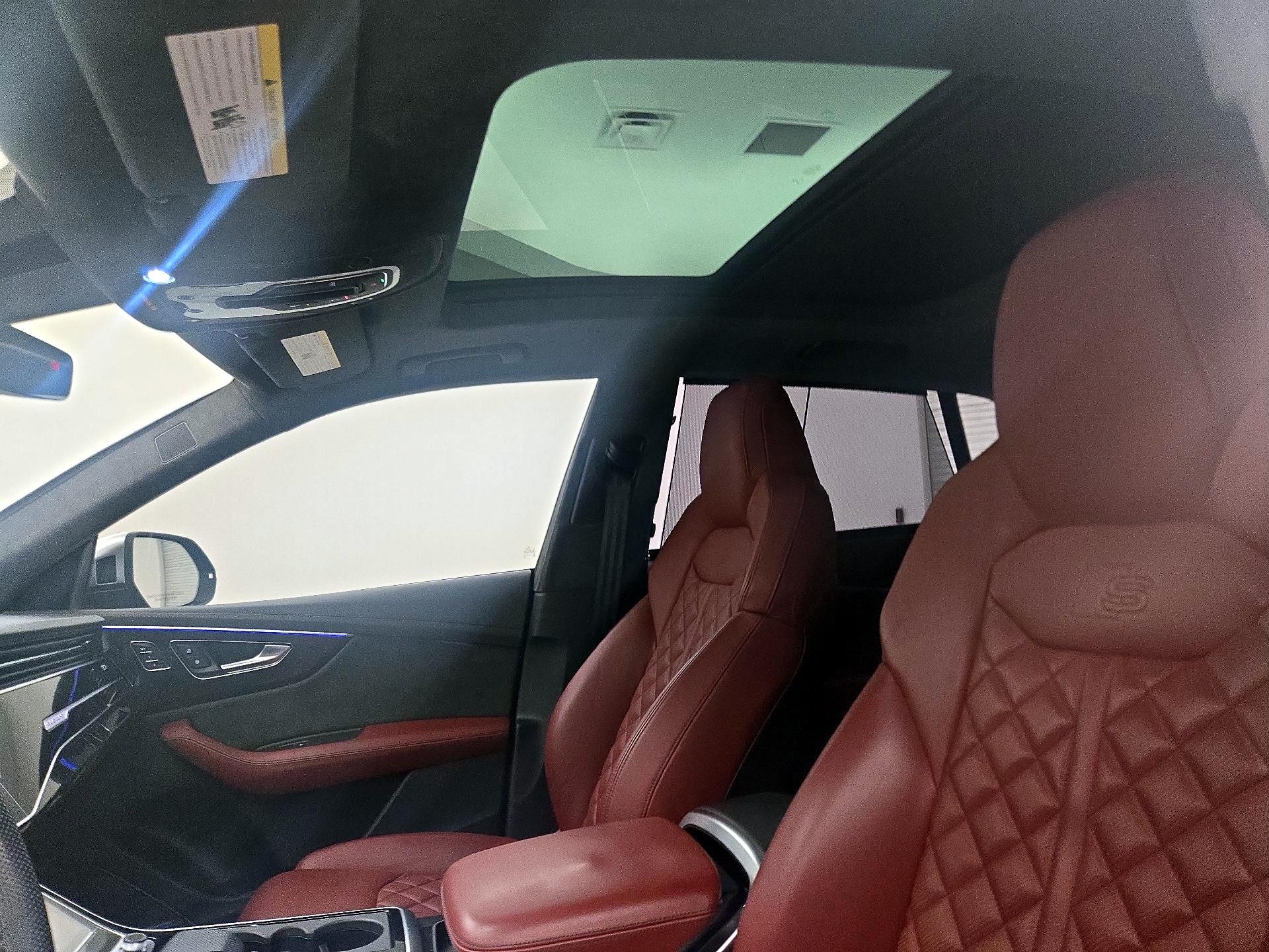 Thumbnail: 2021 Audi SQ8 - 20