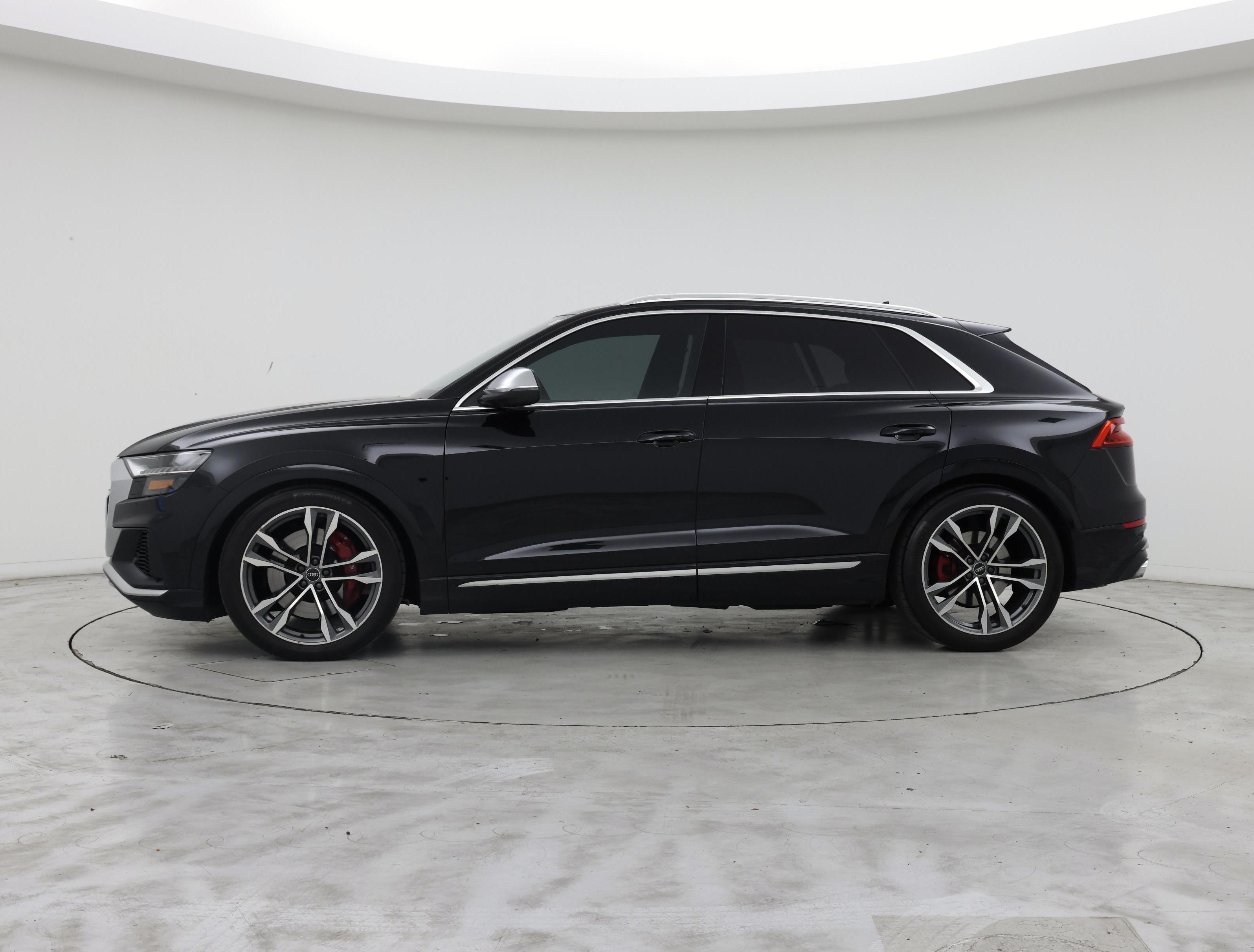 Thumbnail: 2021 Audi SQ8 - 3