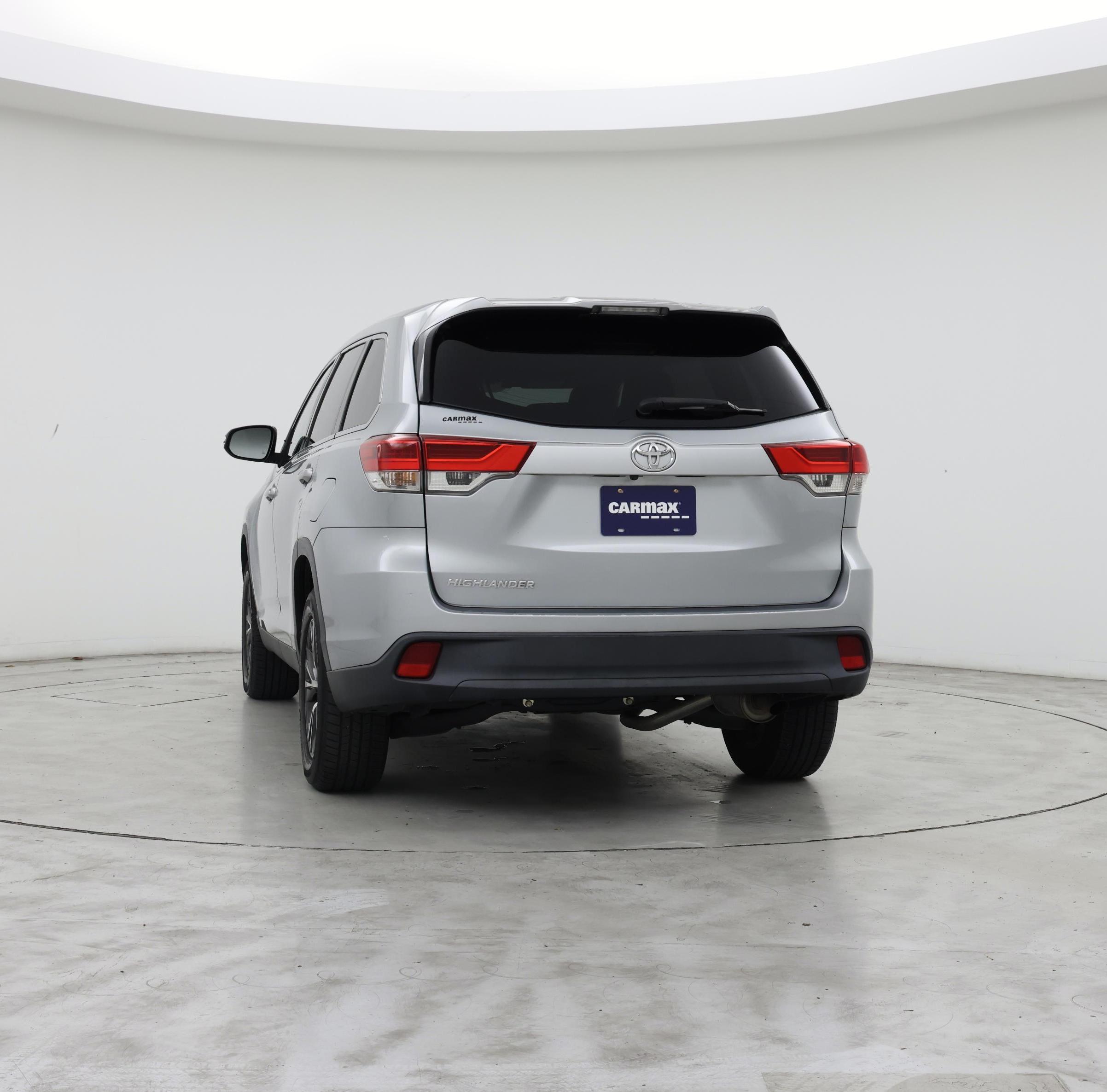 Thumbnail: 2019 Toyota Highlander - 6