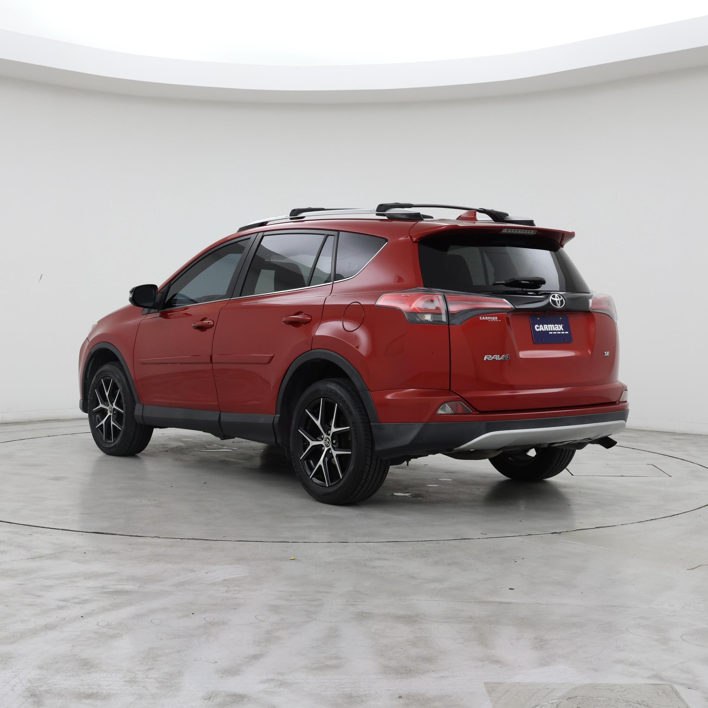 Thumbnail: 2016 Toyota RAV4 - 2