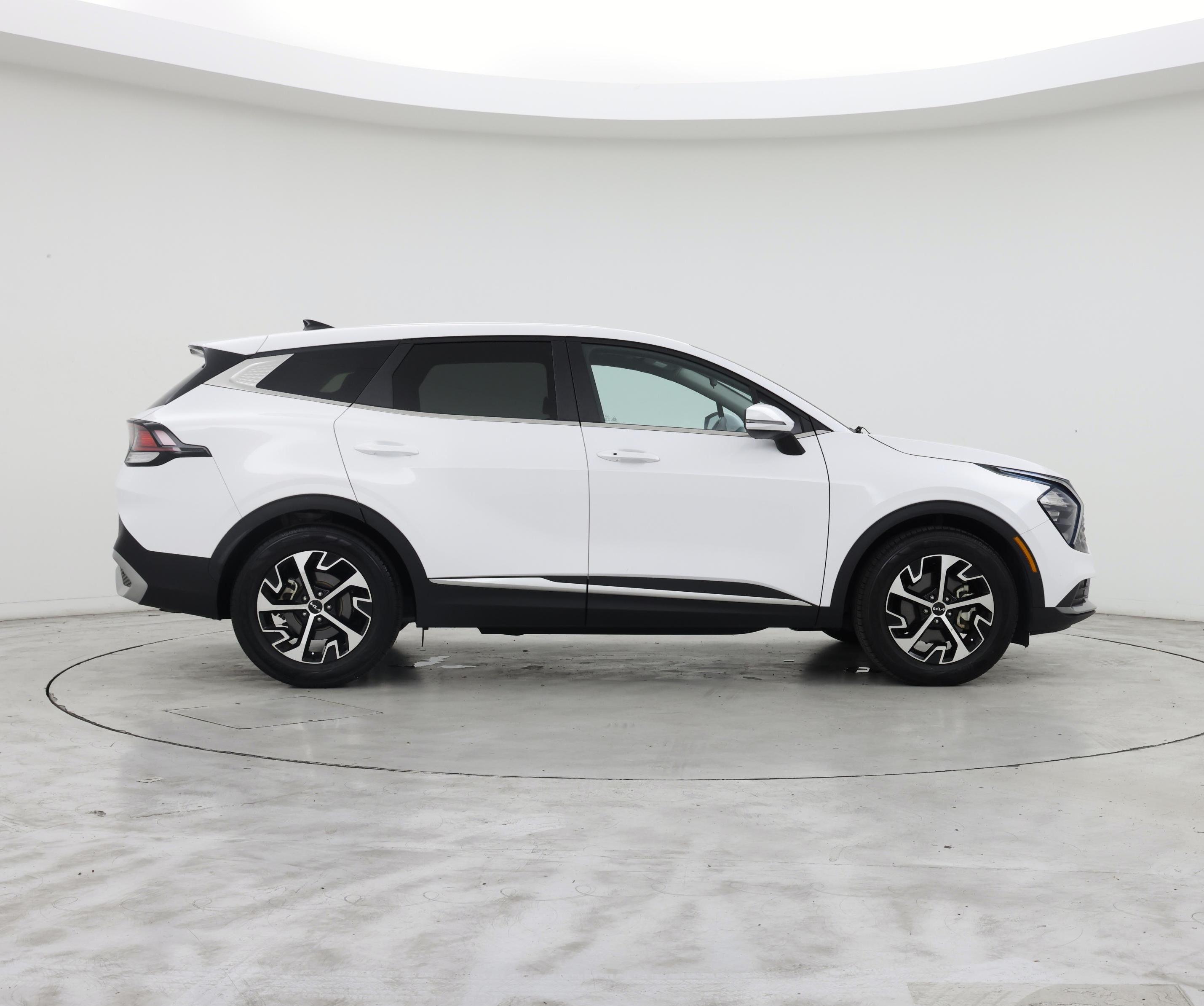 Thumbnail: 2023 Kia Sportage - 7
